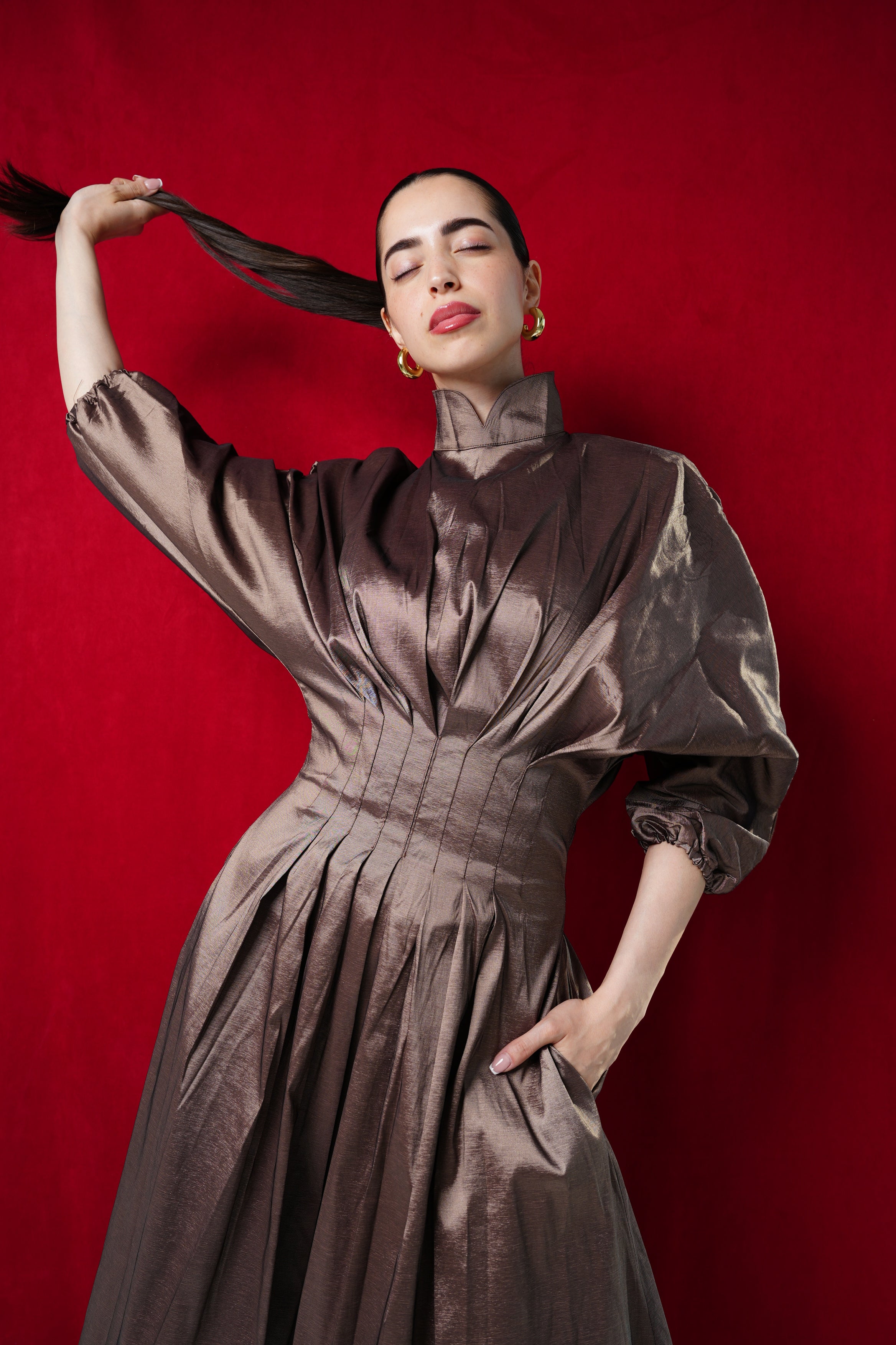 The Glow Dress - oxide brown