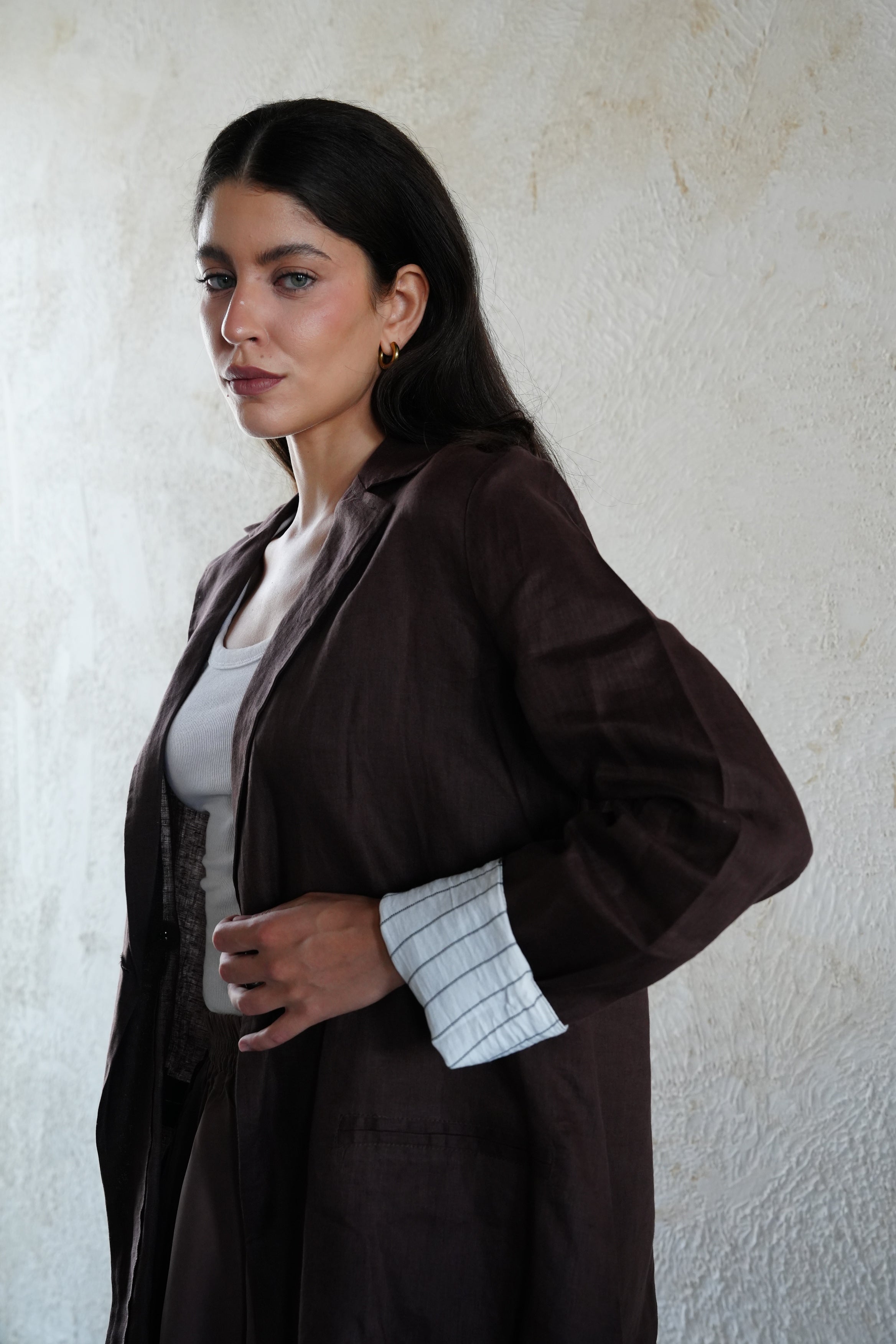 Linen blazer in chocolate brown