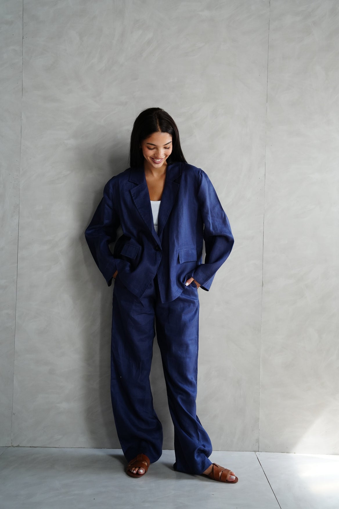 Relaxed fit linen blazer in Navy