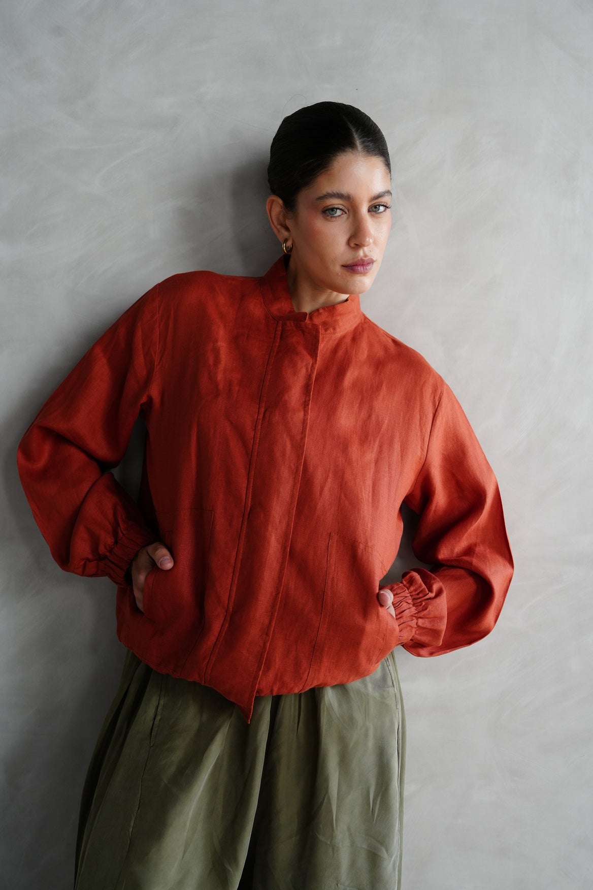 The volmont linen jacket in Orange (elastic waist)
