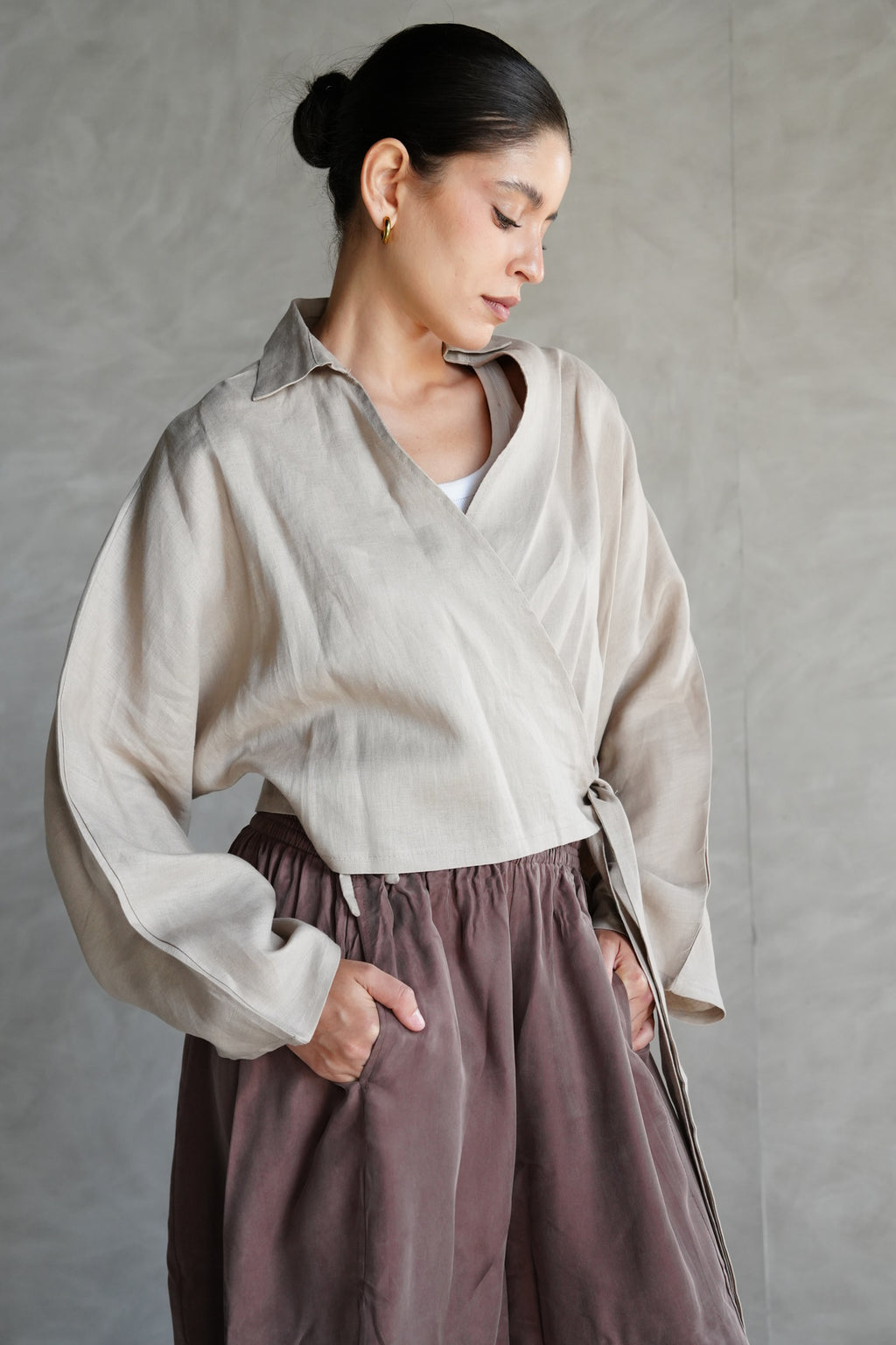 Linen wrap top in Beige
