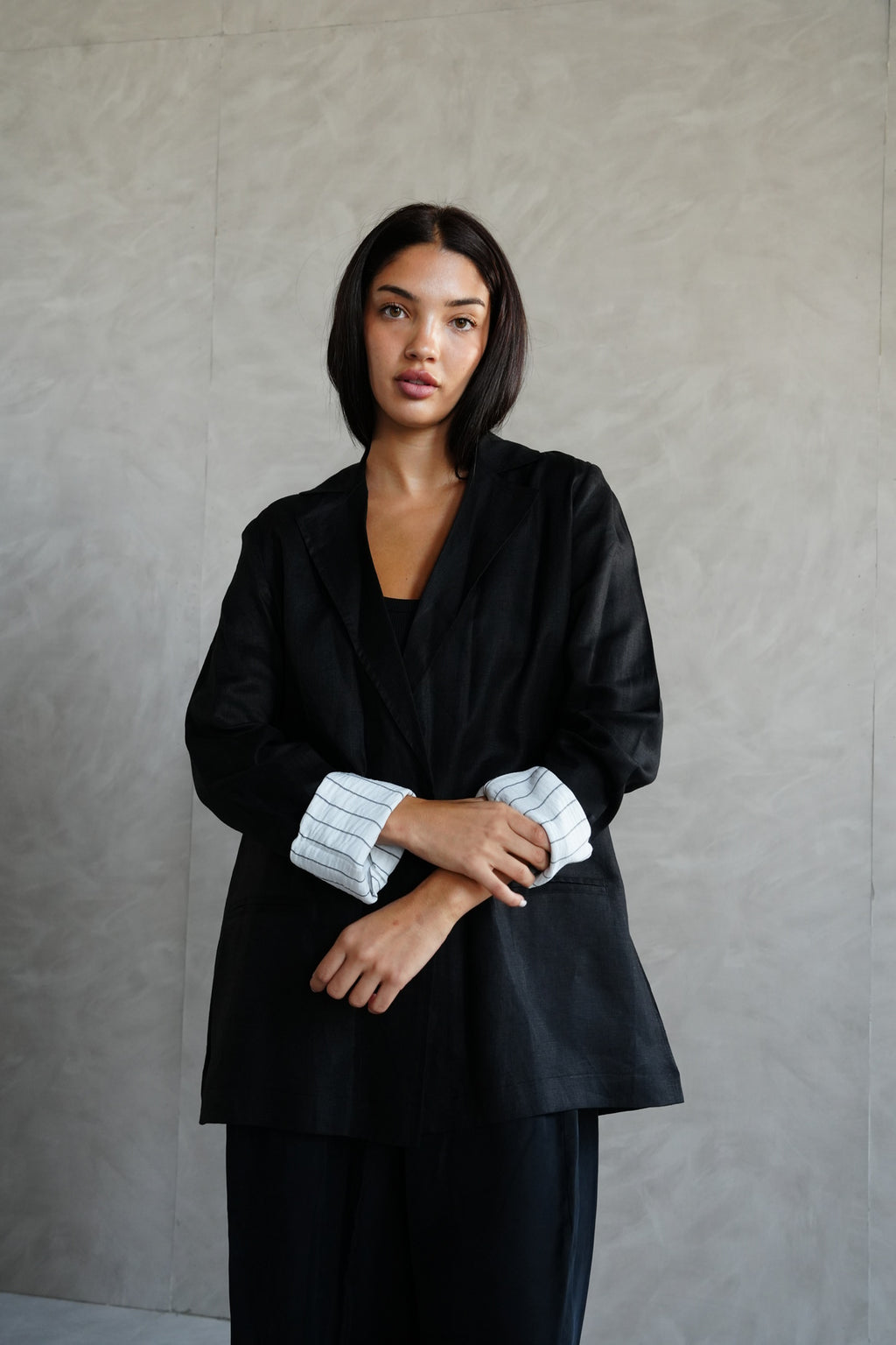 Linen blazer in Black