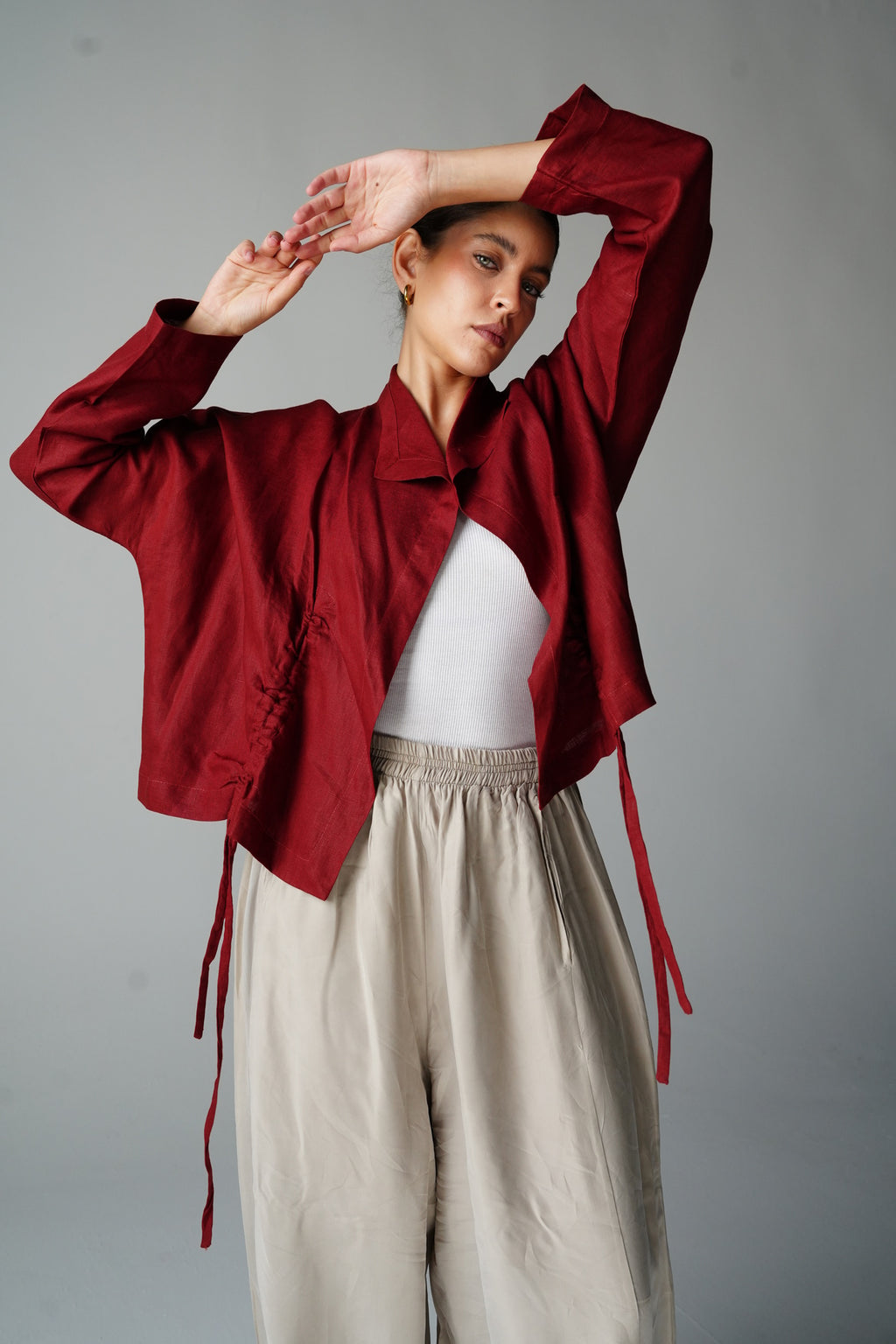 Drawstring linen cardigan in Maroon