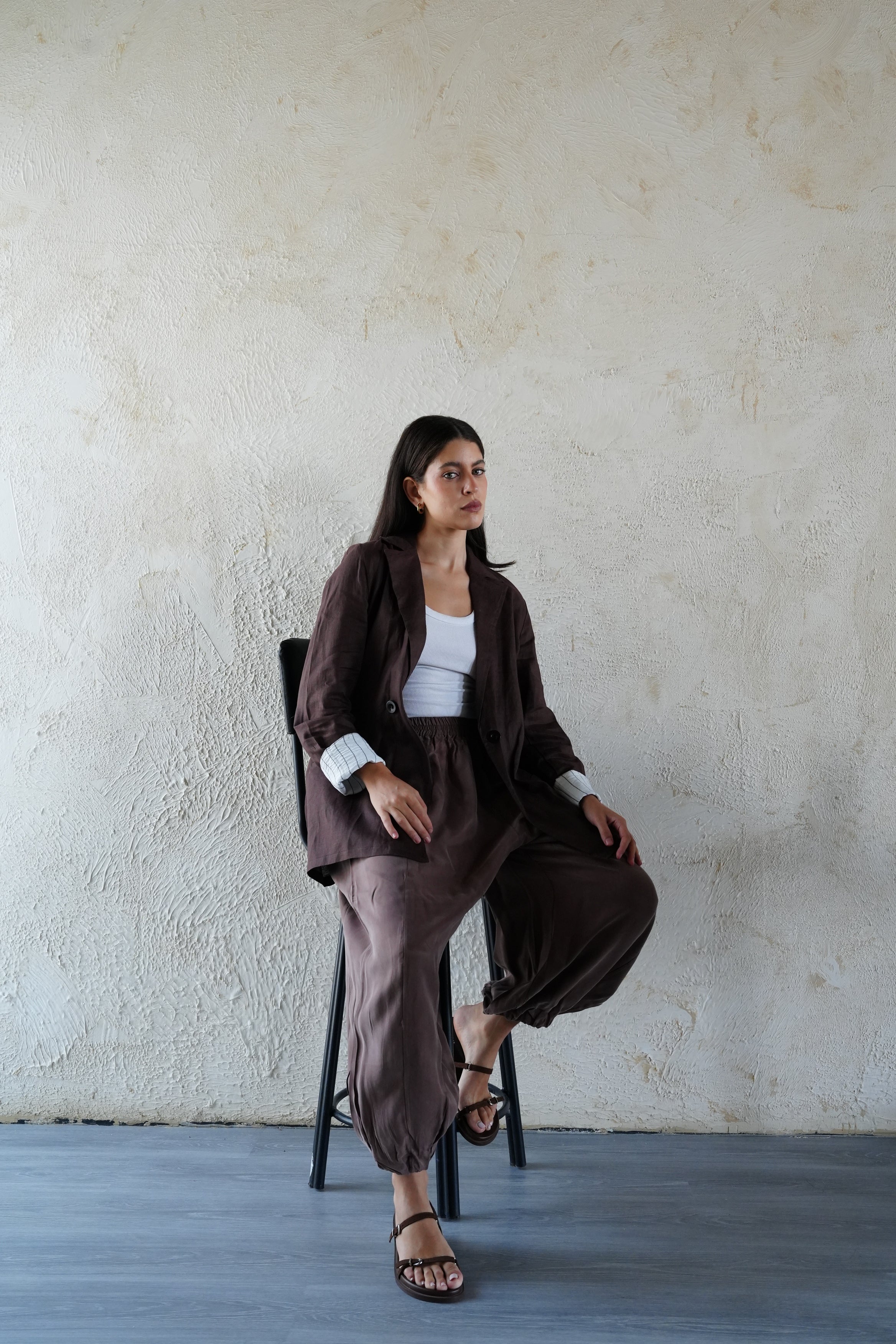 Linen blazer in chocolate brown