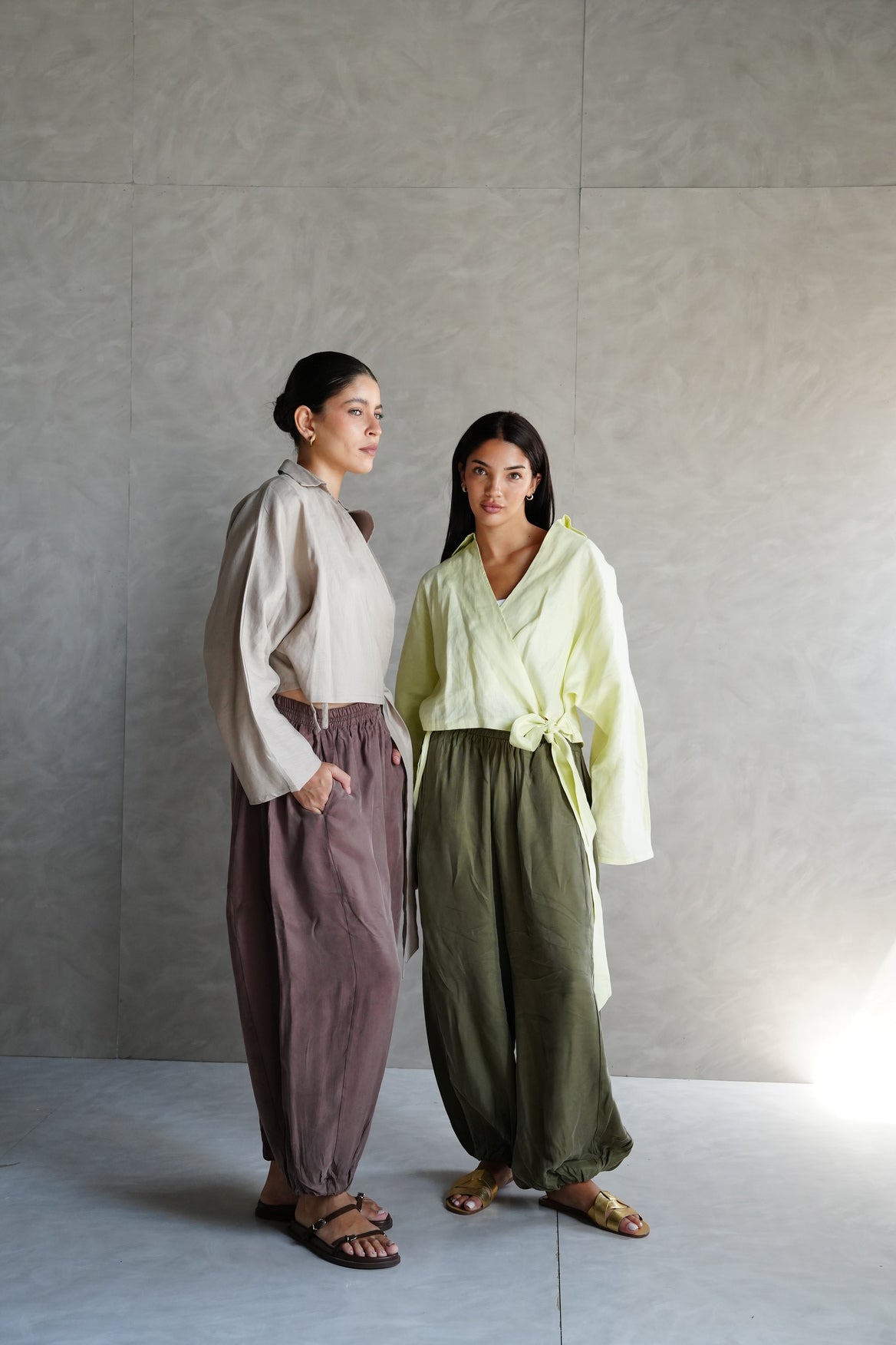 Linen wrap top in Beige