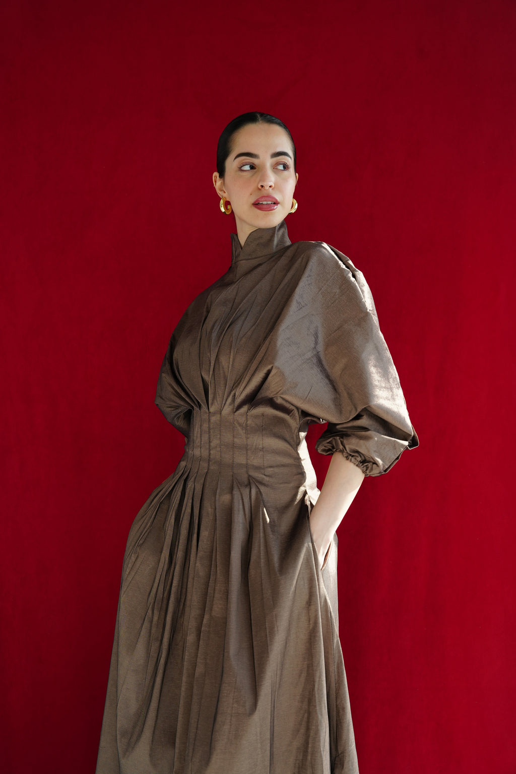 The Glow Dress - oxide brown