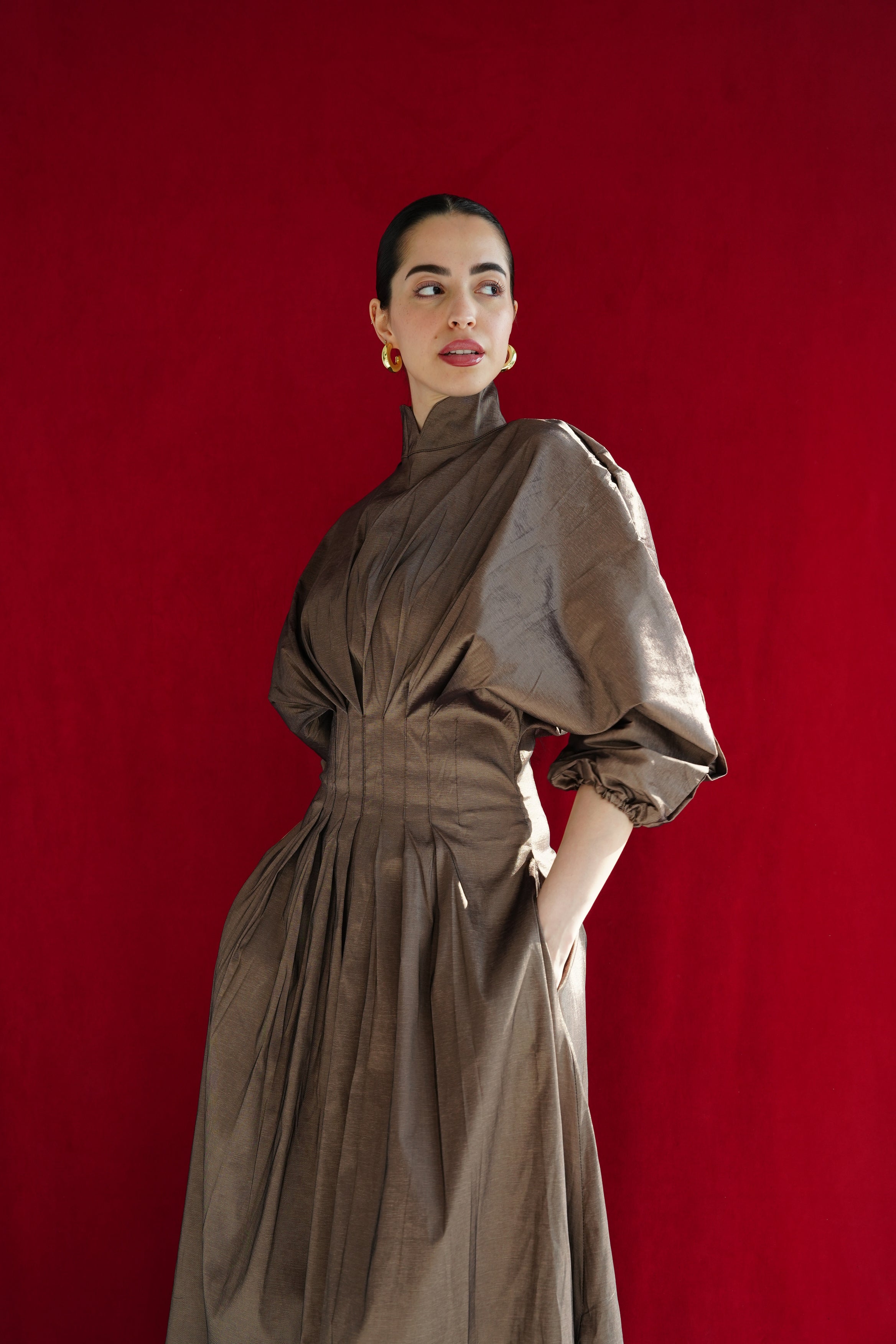 The Glow Dress - oxide brown