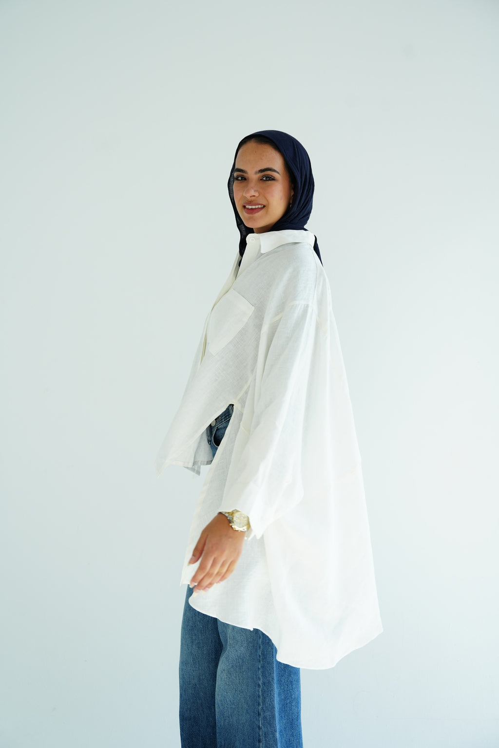 Flowy linen blouse in White