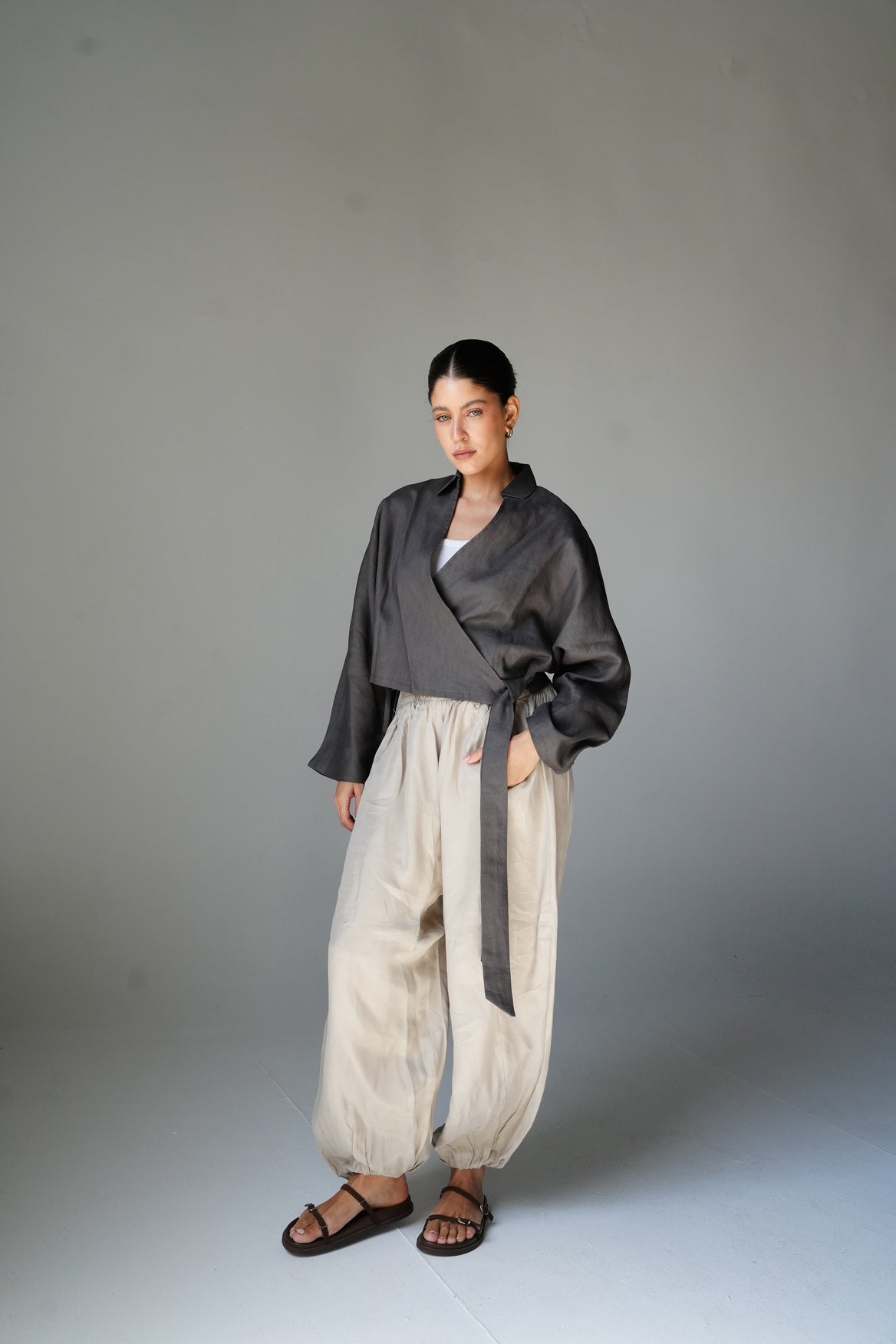 Linen wrap top in Gray