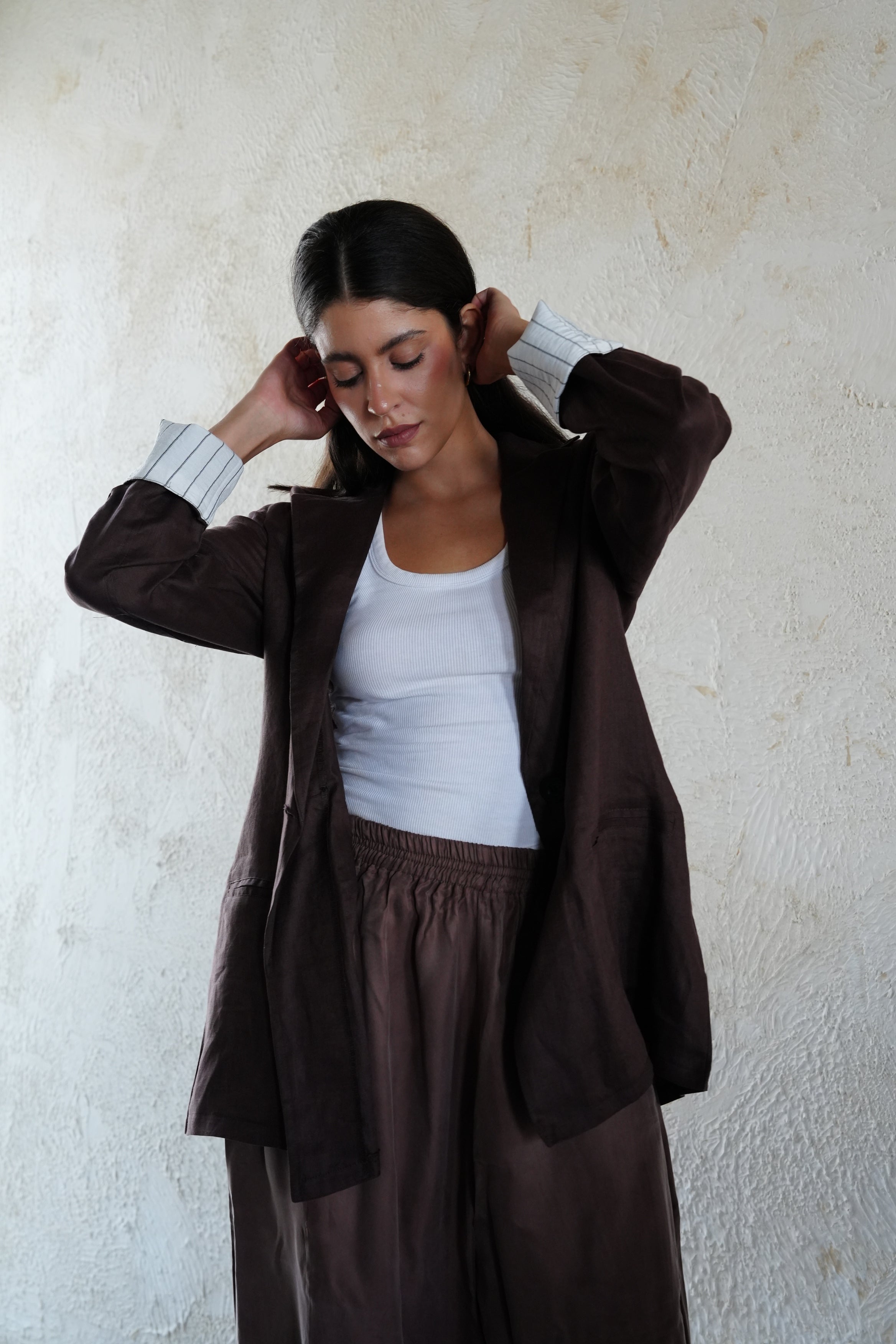 Linen blazer in chocolate brown