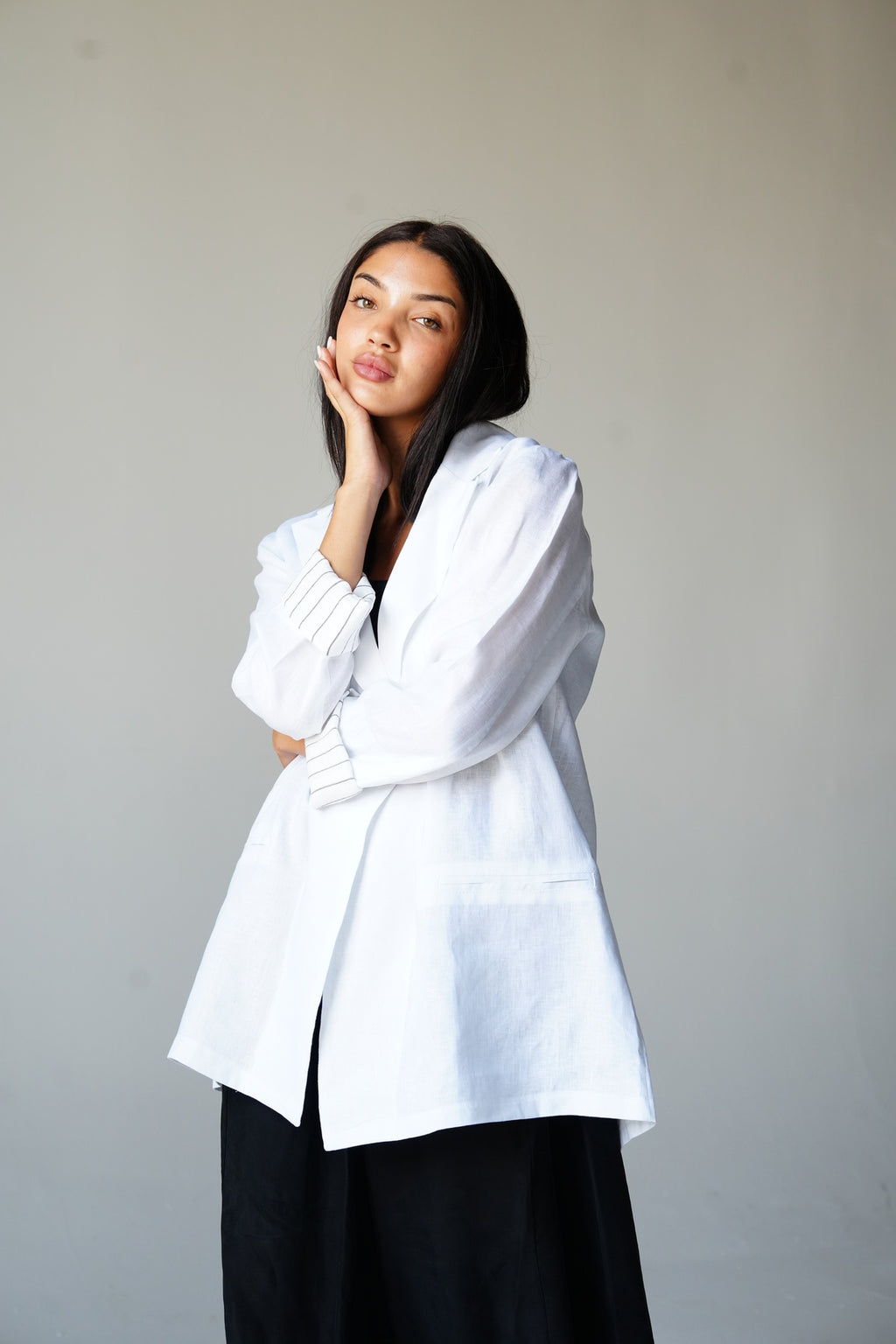 Linen blazer in White