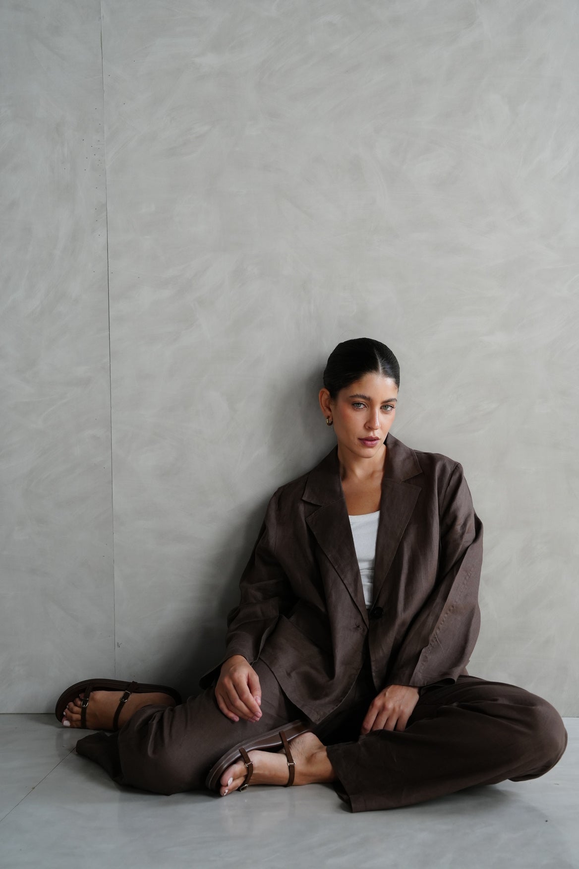 Relaxed fit linen blazer in Brown
