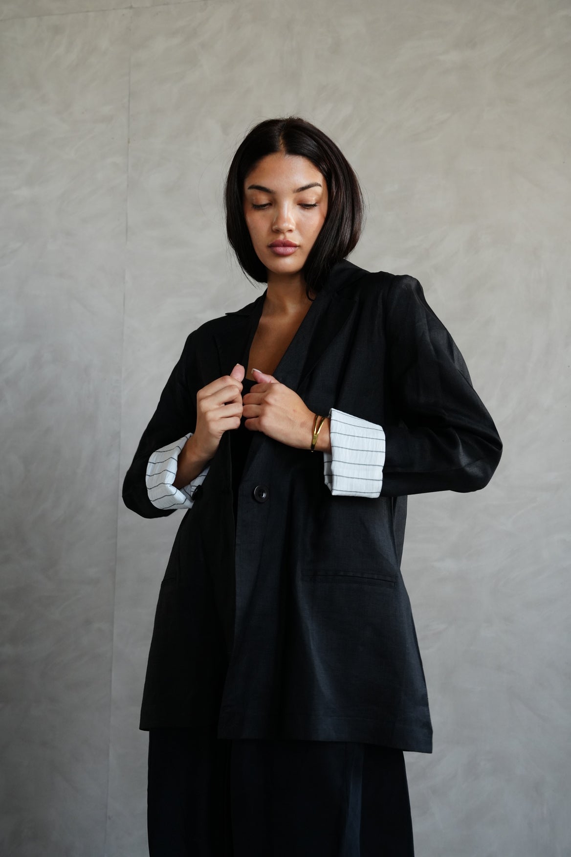 Linen blazer in Black