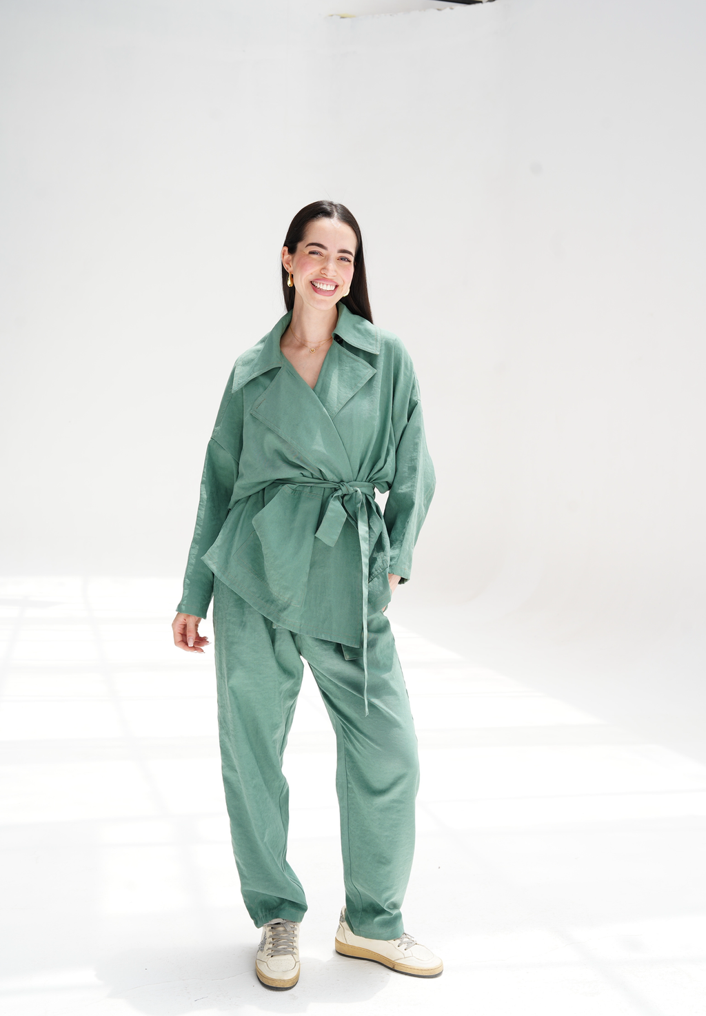 Contour mom-fit pants in green