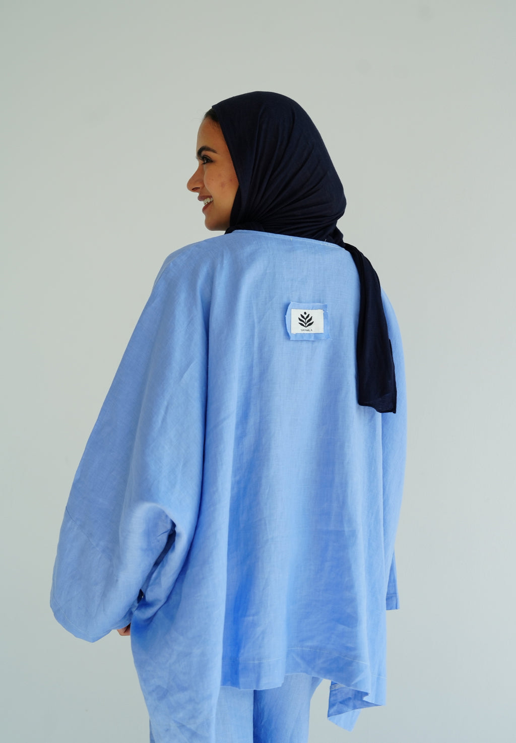Baby-blue minimalist linen set
