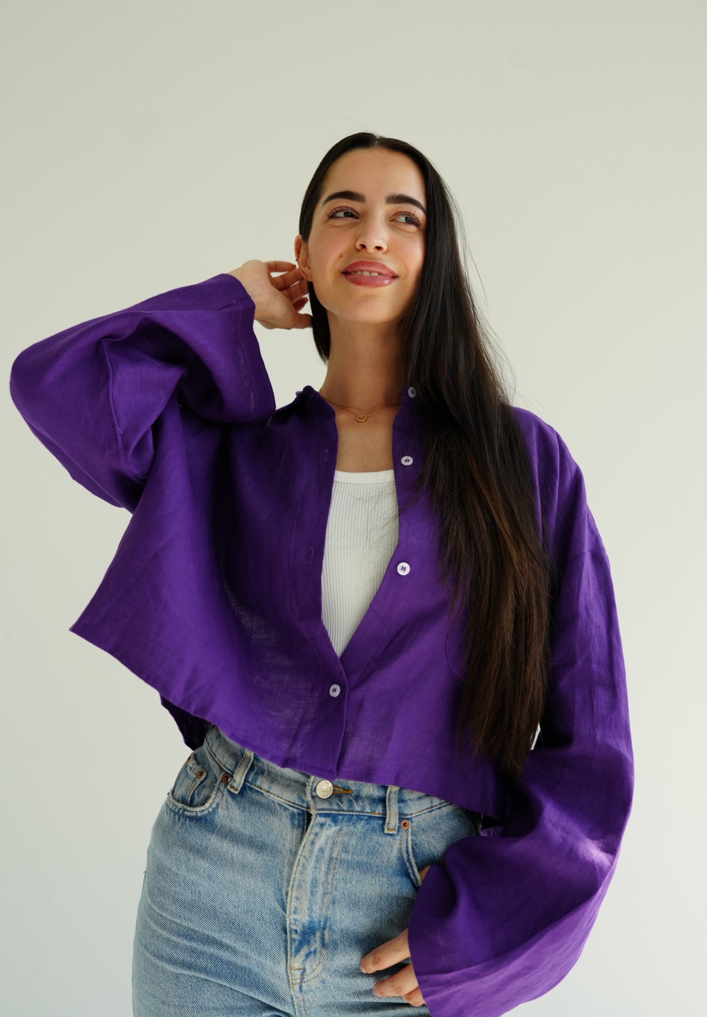 Cropped linen shirt in Purple