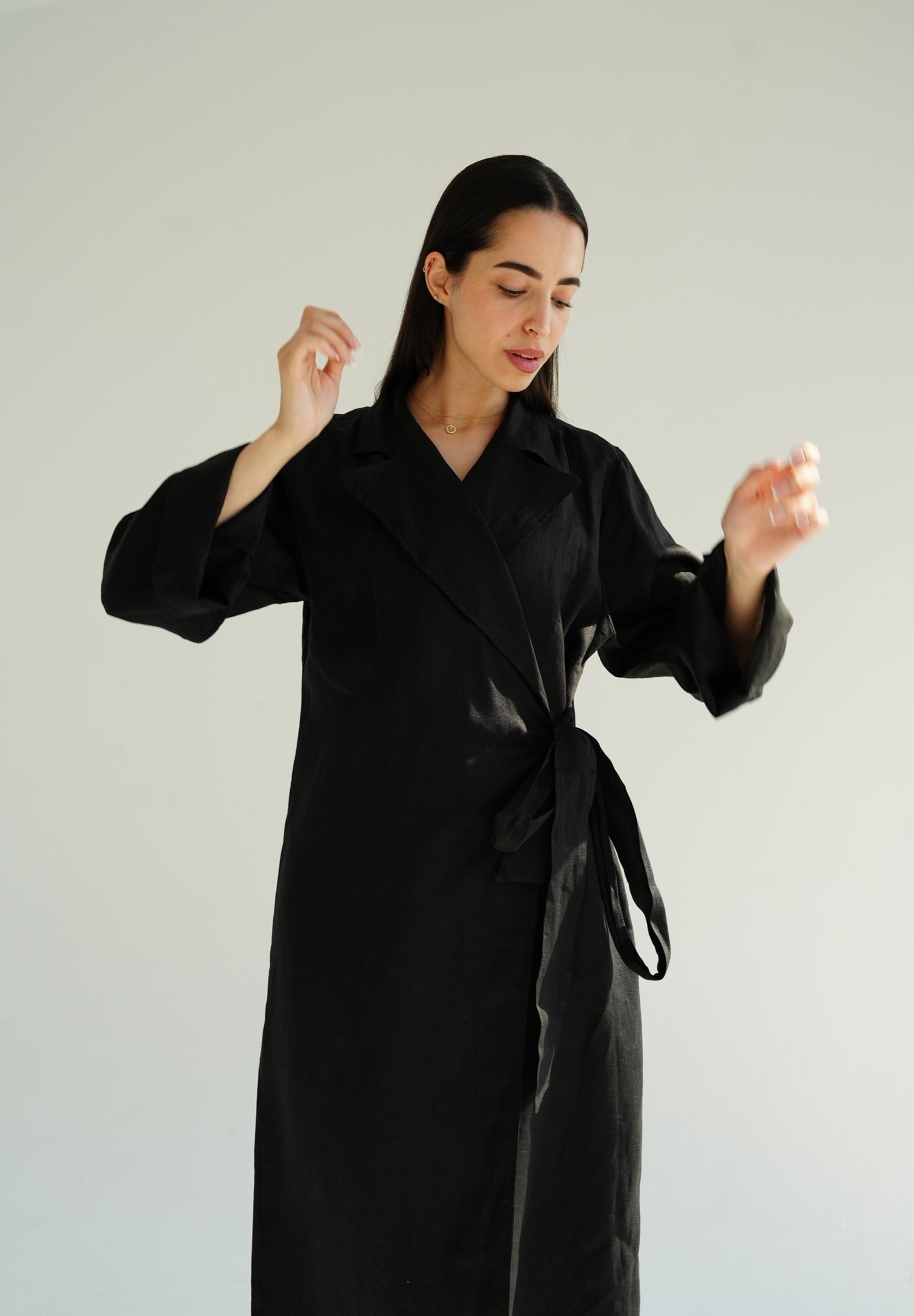 Black side-tie linen dress