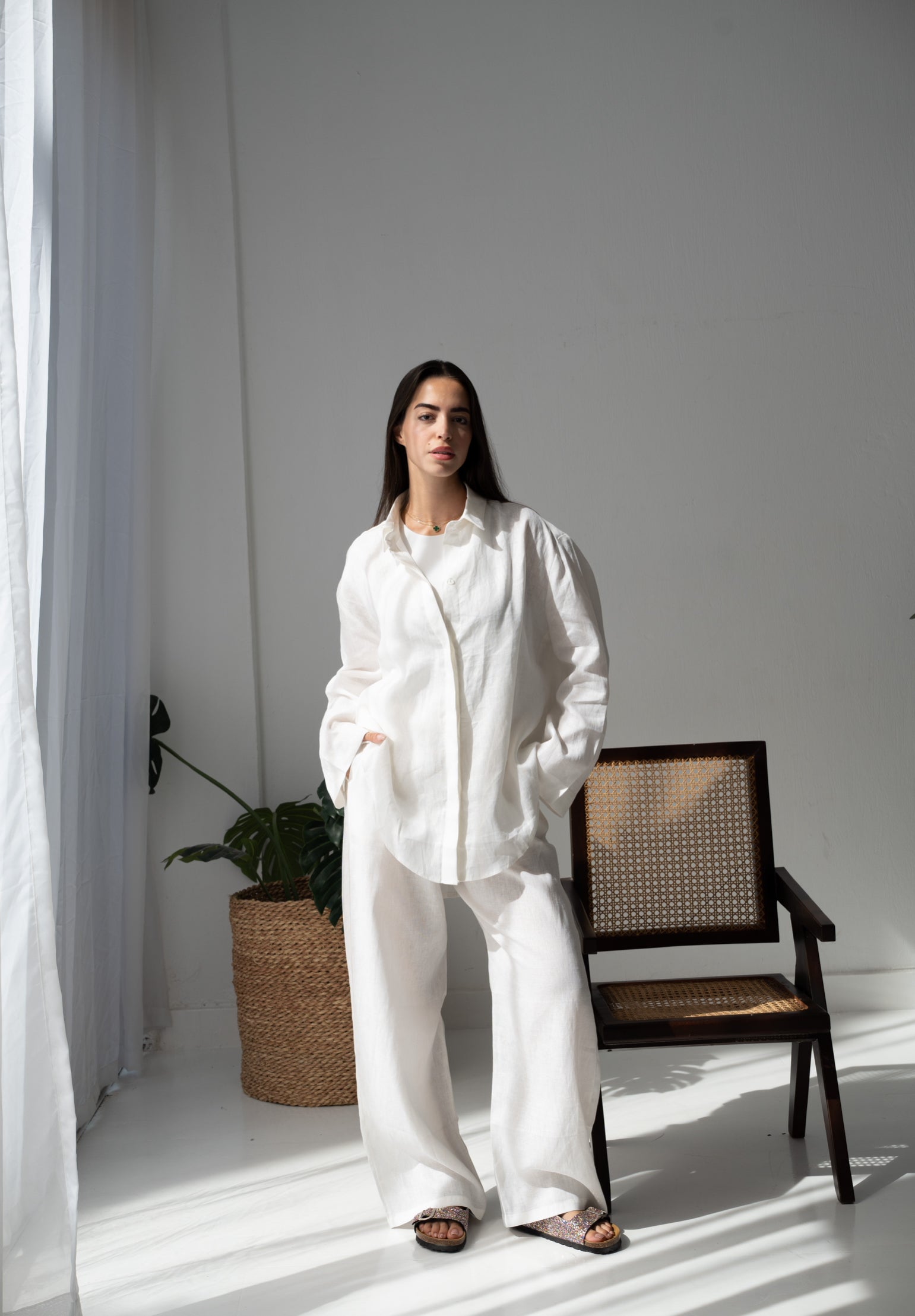 White linen set