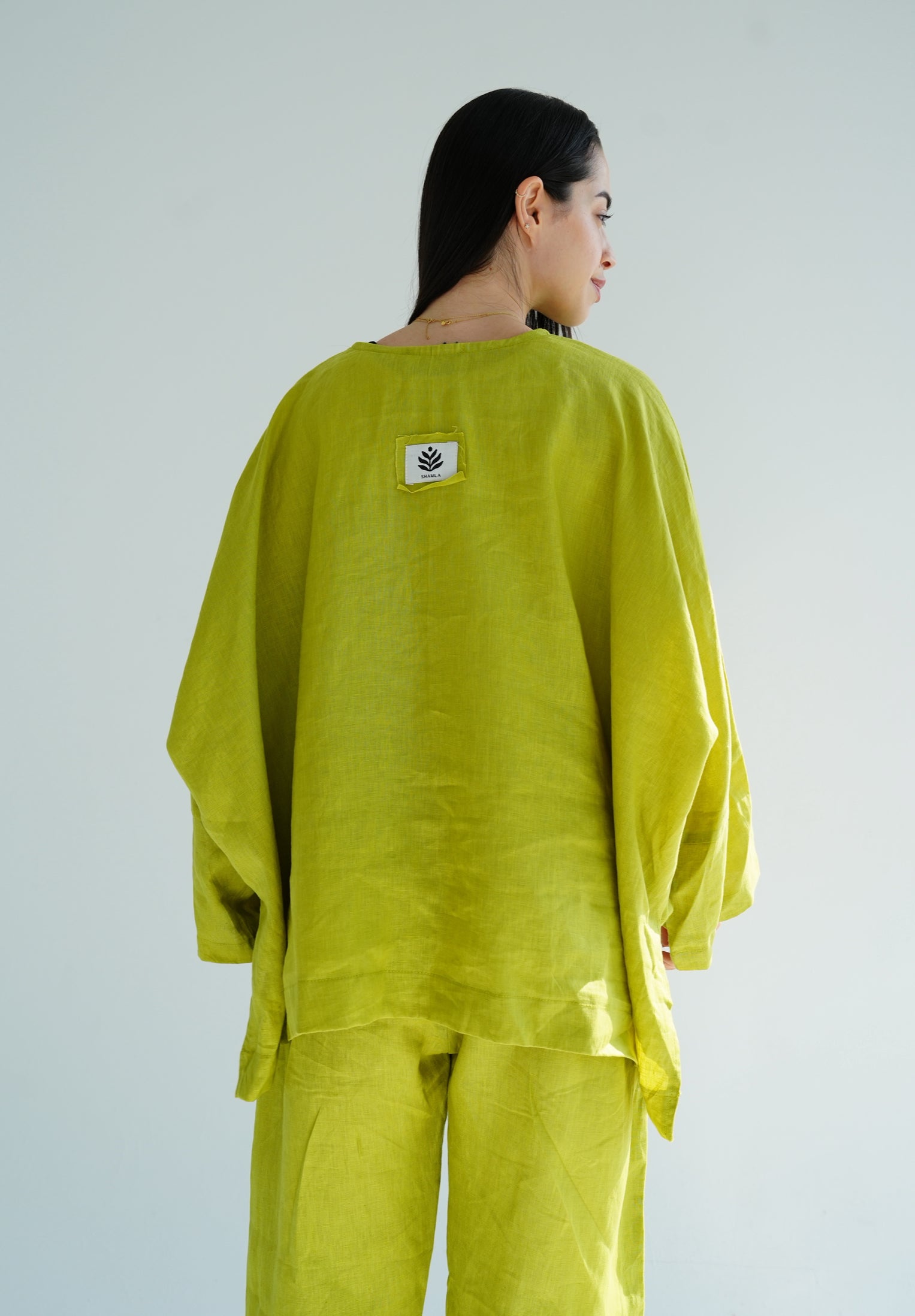 Kiwi minimalist linen set