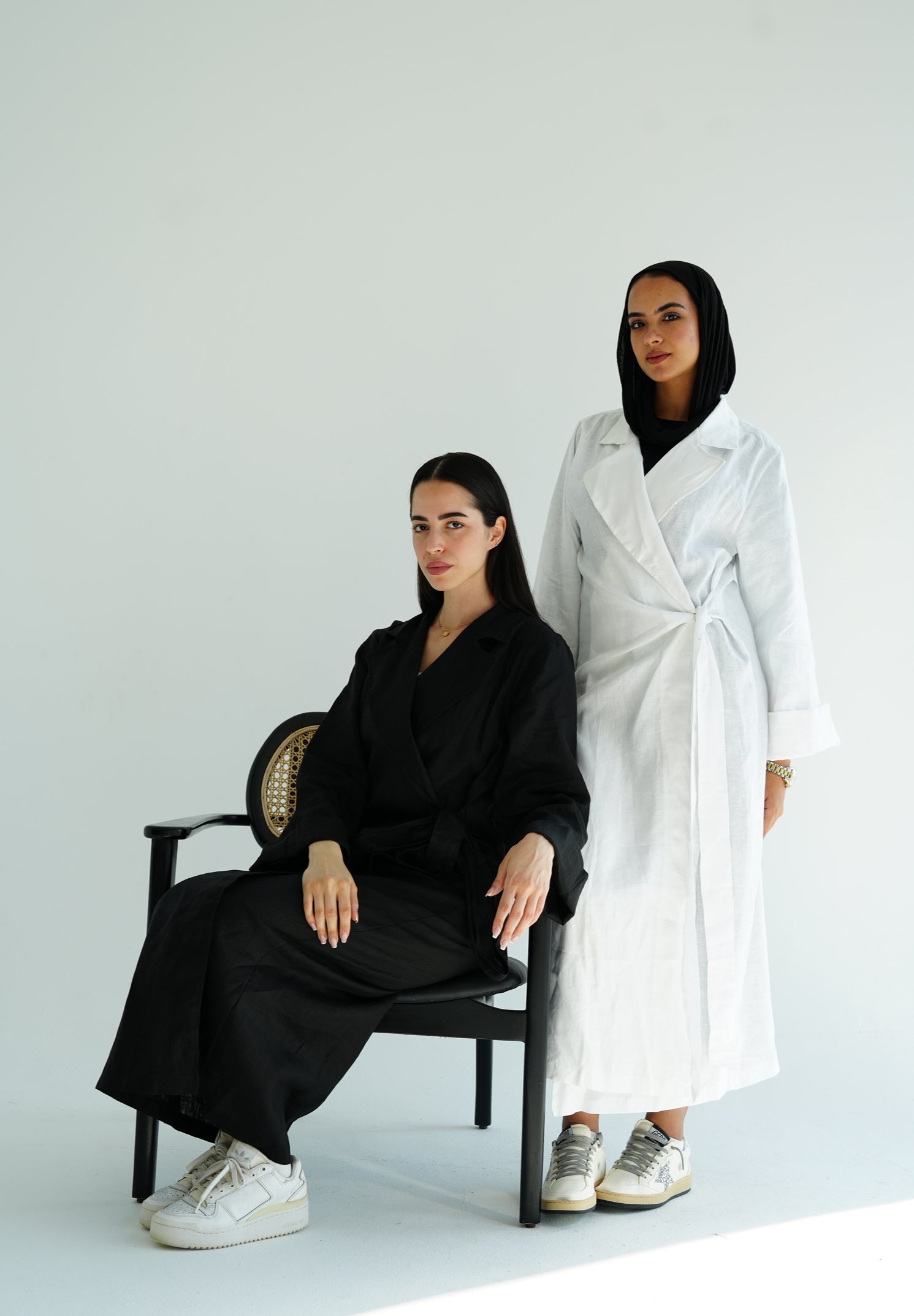 Black side-tie linen dress