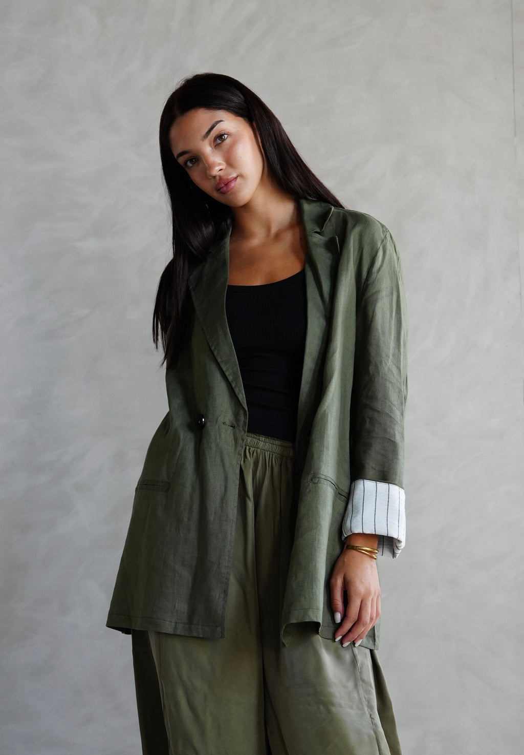 Linen blazer in Olive green