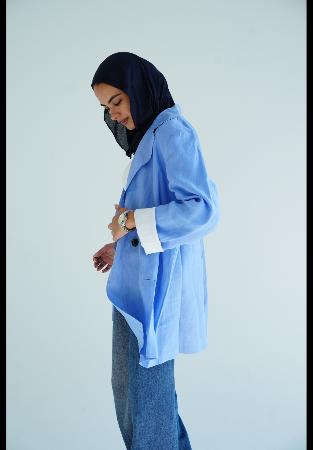 The linen blazer in baby-blue