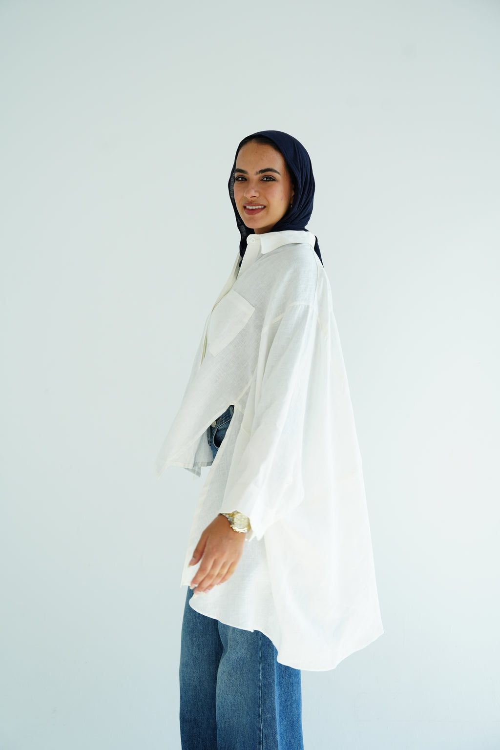 Flowy linen blouse- white