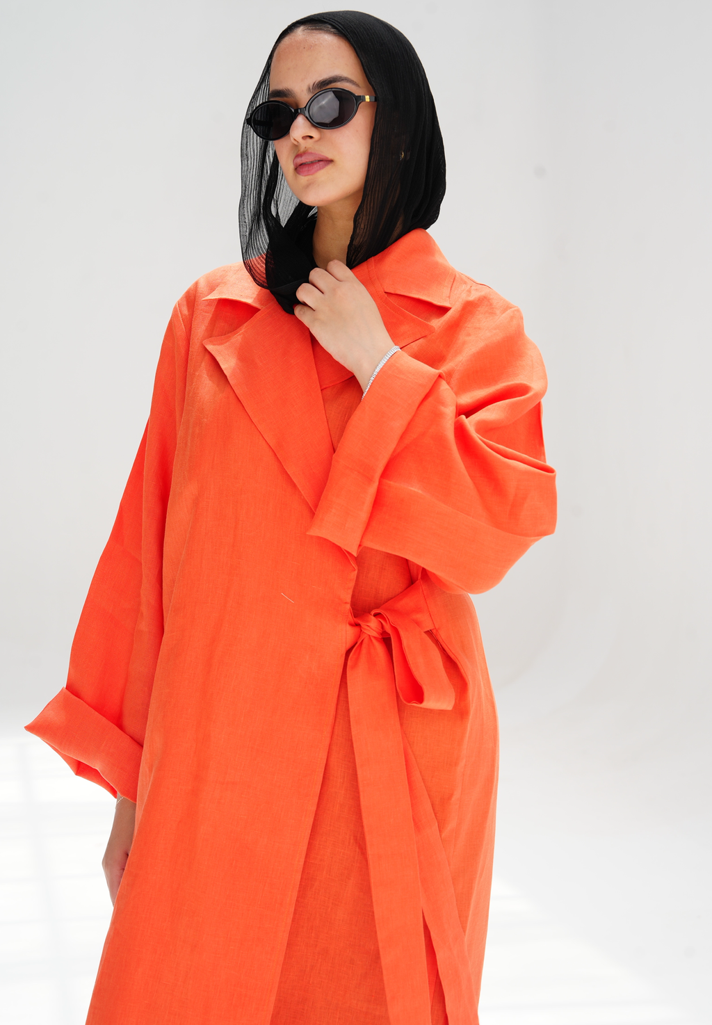Side-tie linen dress in Orange
