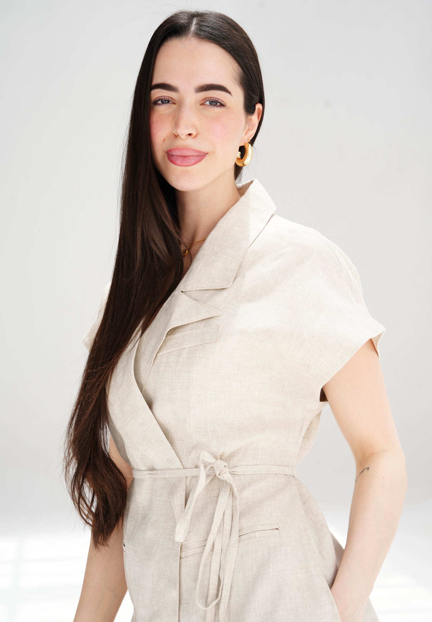 Tailored waist vest in beige