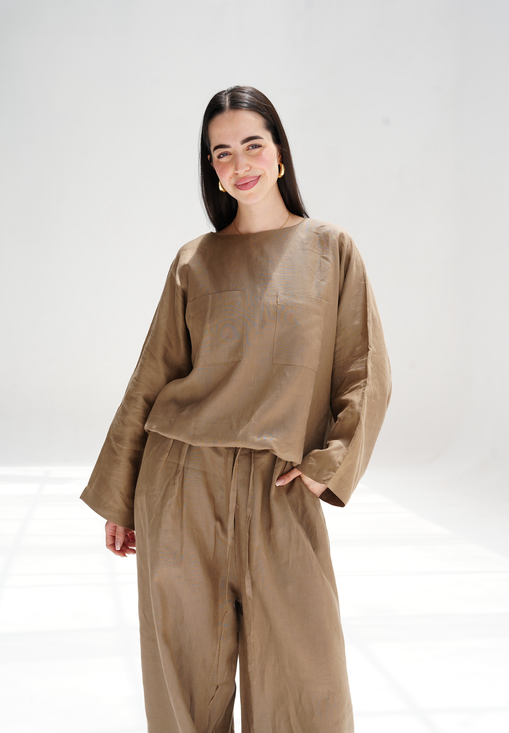 Wide leg linen pants in light brown