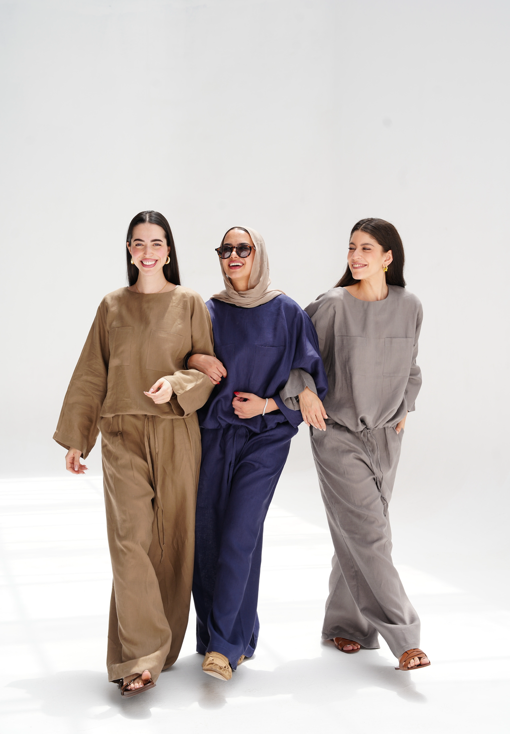 Linen pocket blouse in light brown