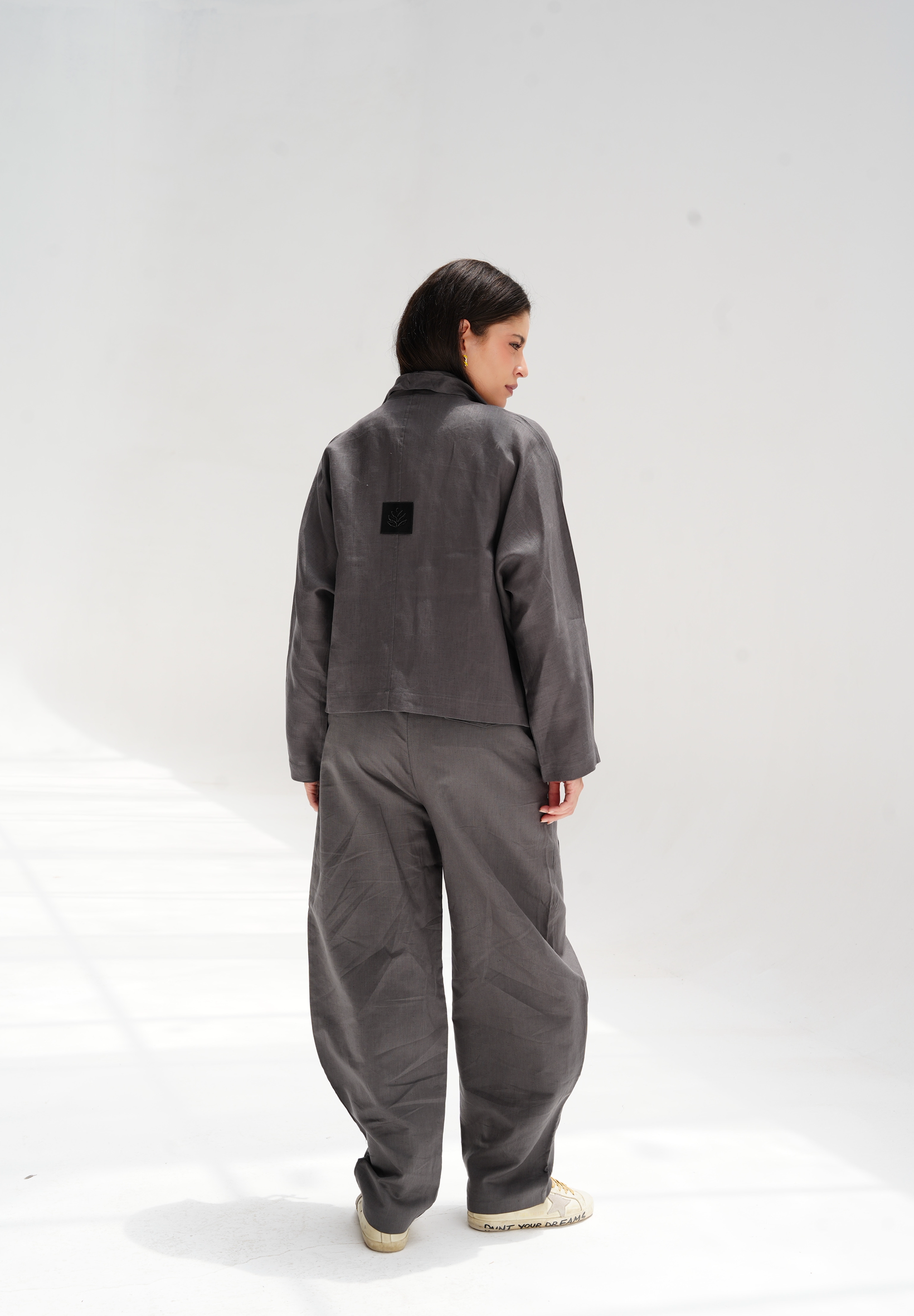 Balloon linen pants