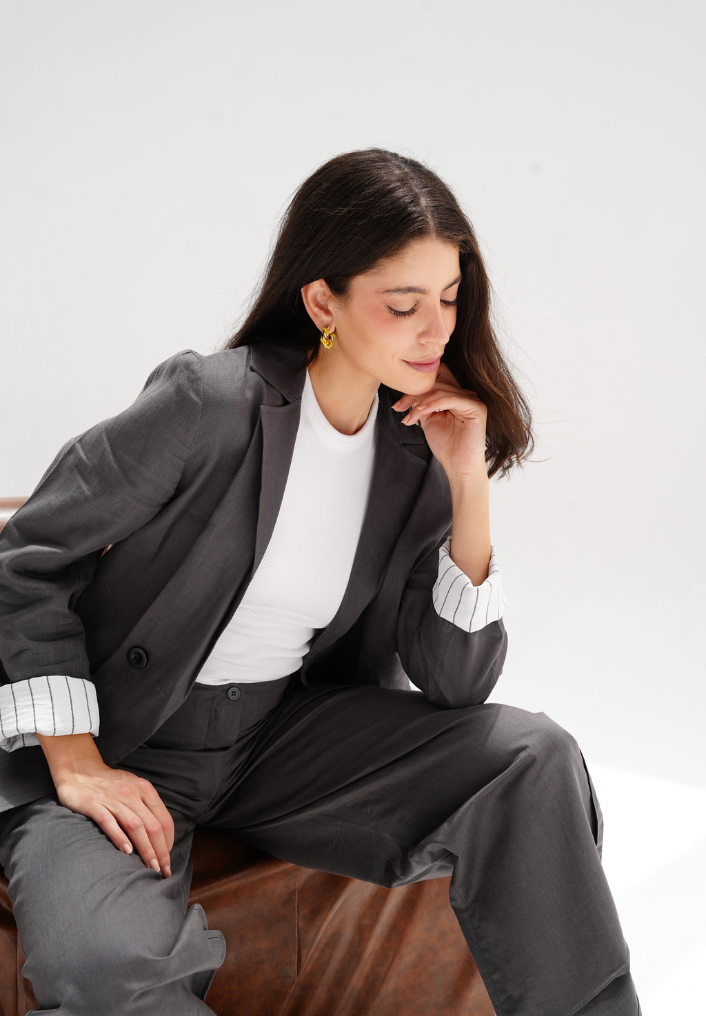 Linen blazer in gray