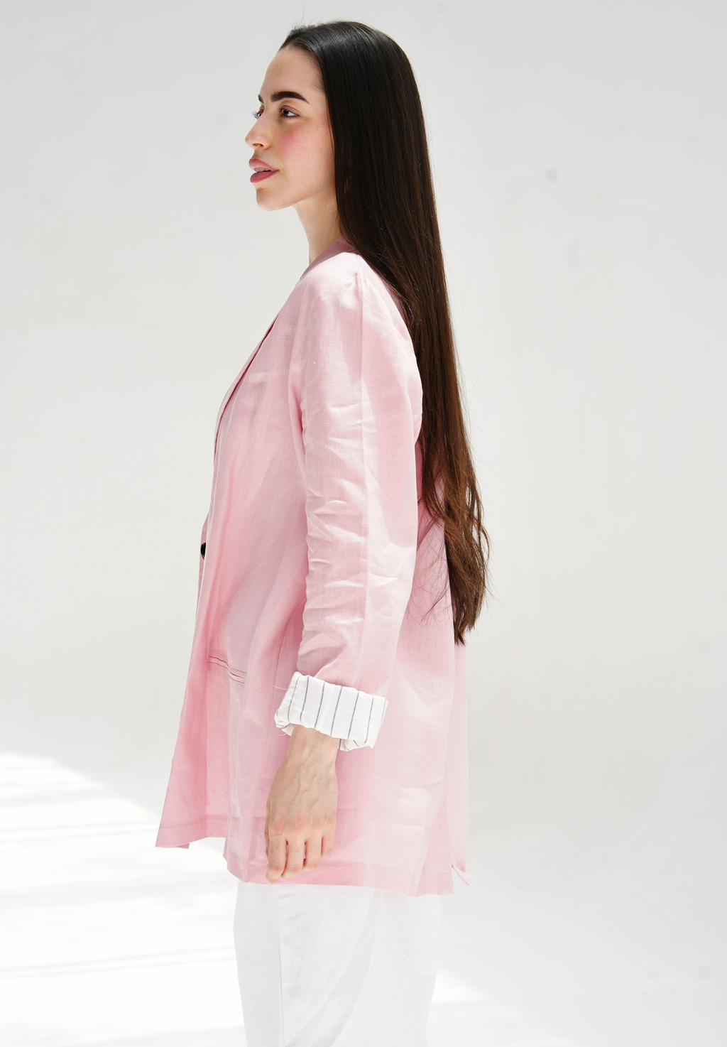 Linen blazer in pink