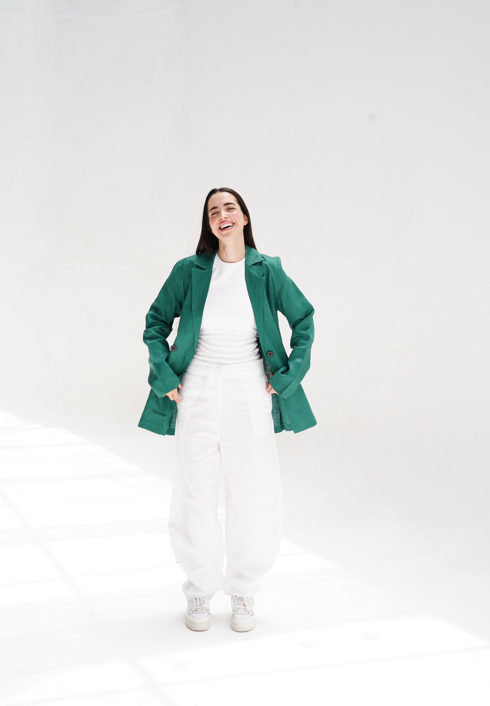 Linen blazer in green