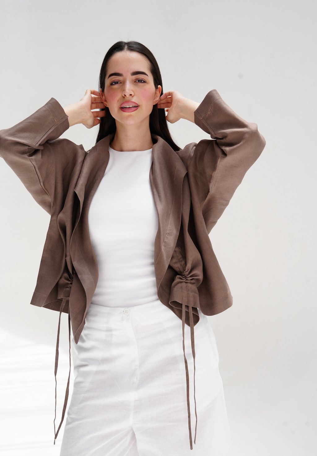 Drawstring linen cardigan in brown