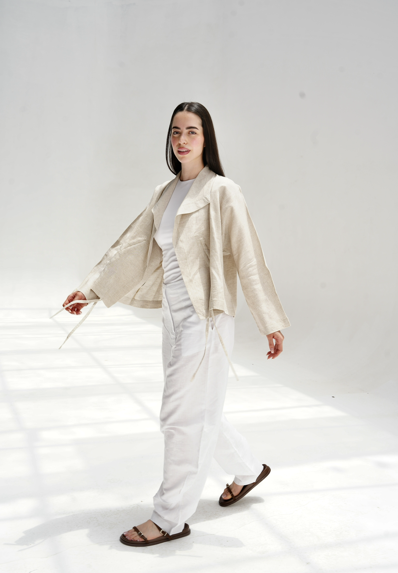 Drawstring linen cardigan in beige
