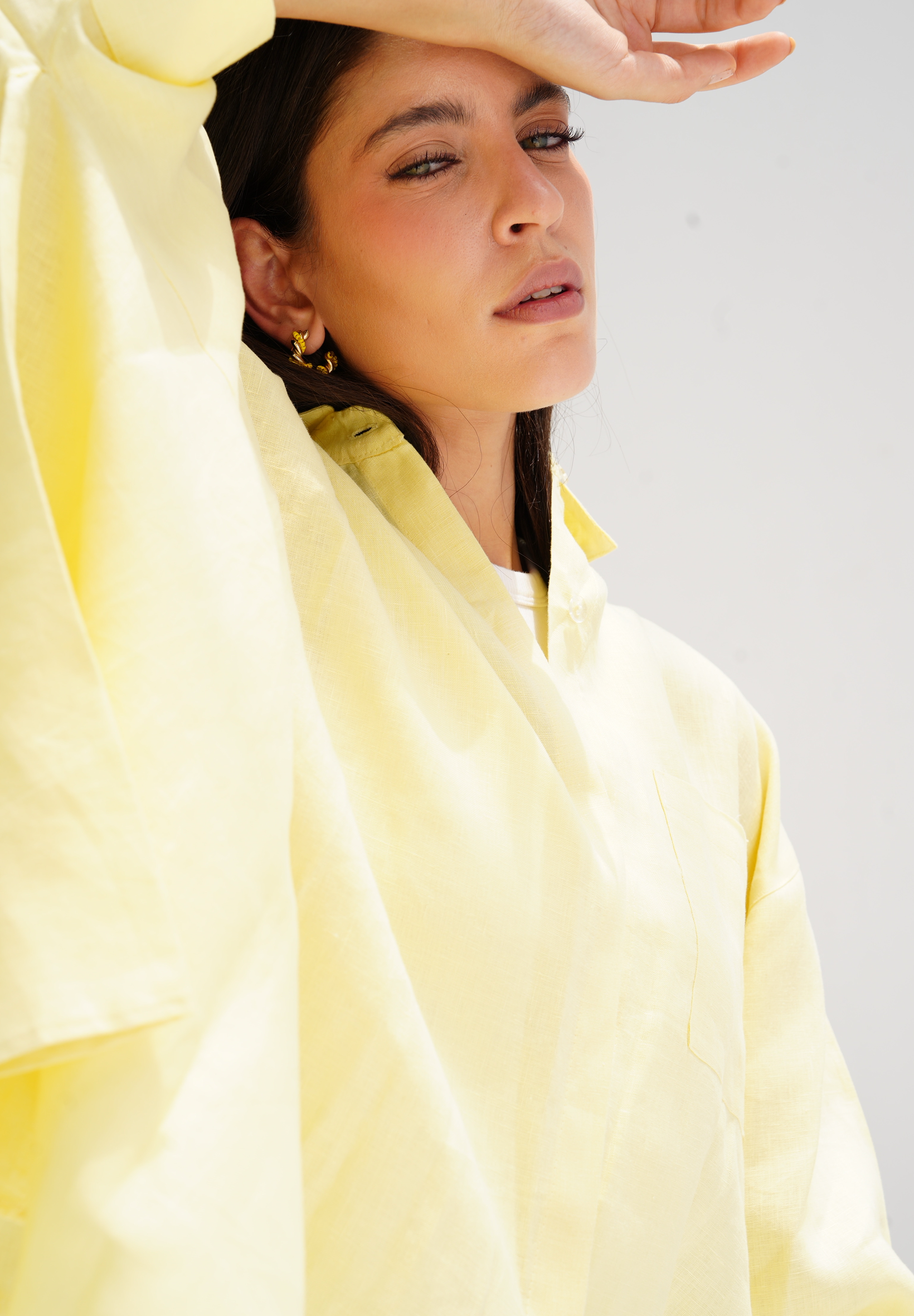 Flowy linen blouse in yellow