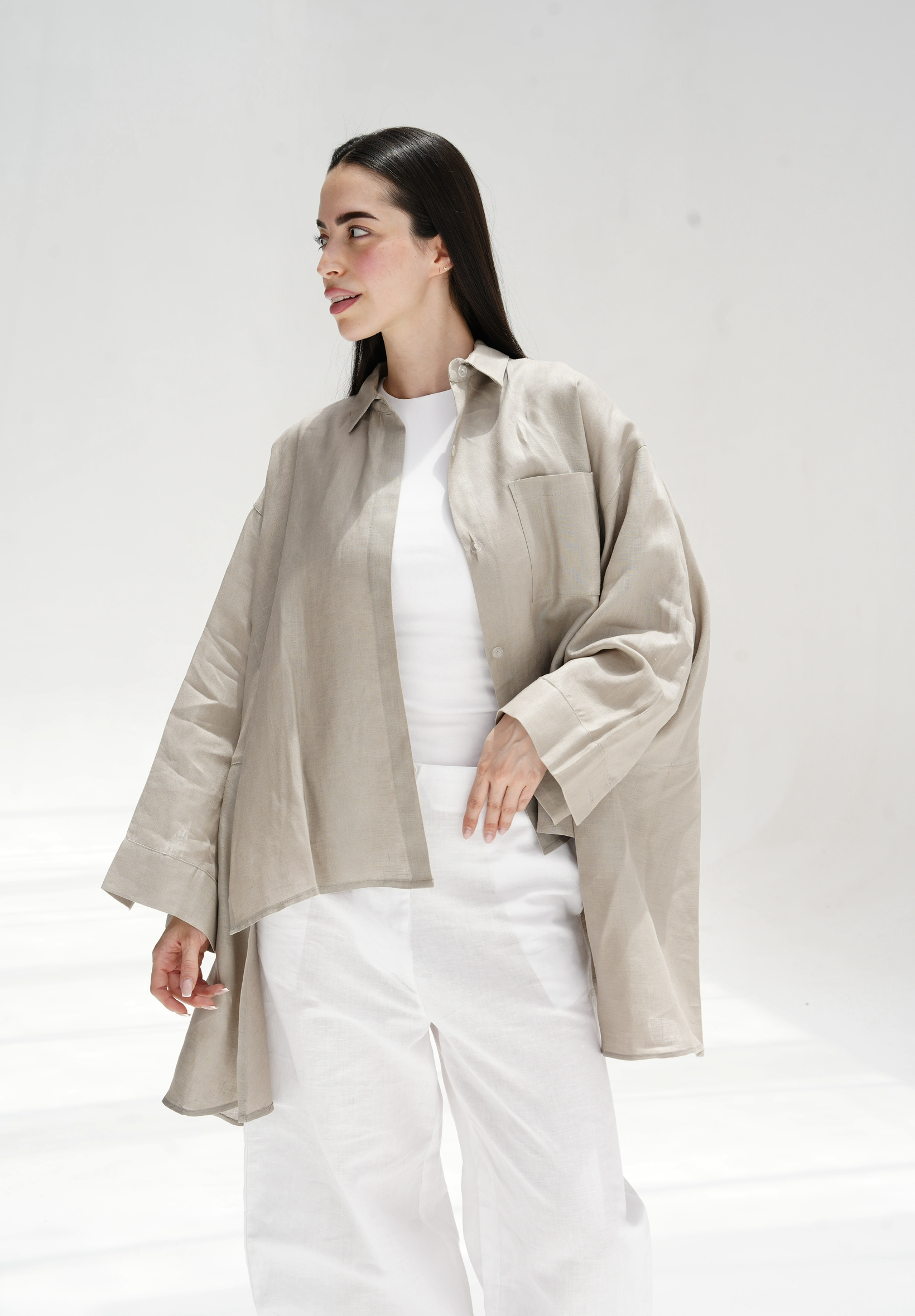 Flowy linen blouse in greige