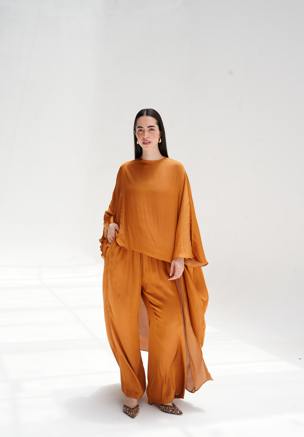 High-low satin blouse in peachy