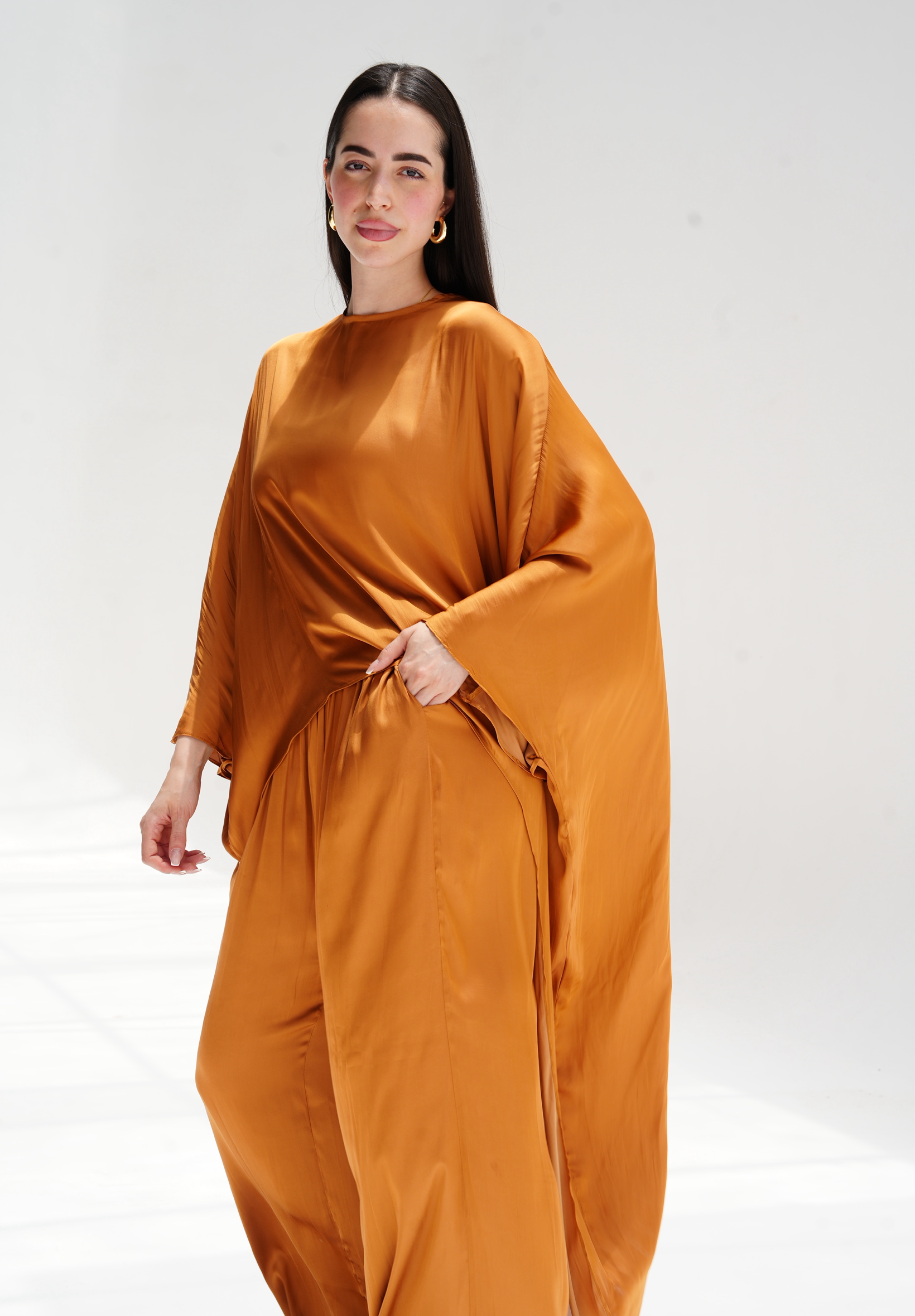High-low satin blouse in peachy