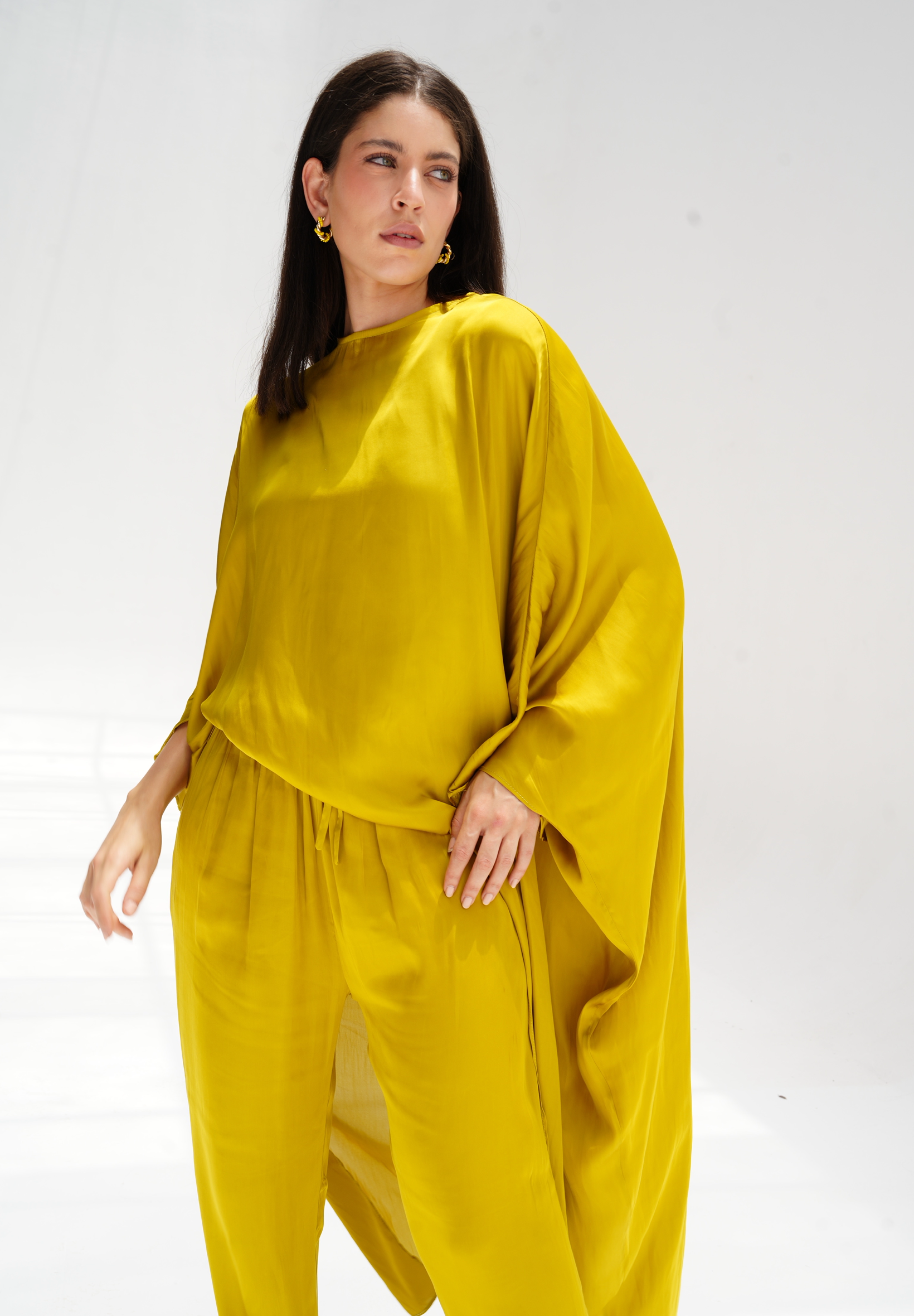 High-low satin blouse in gold