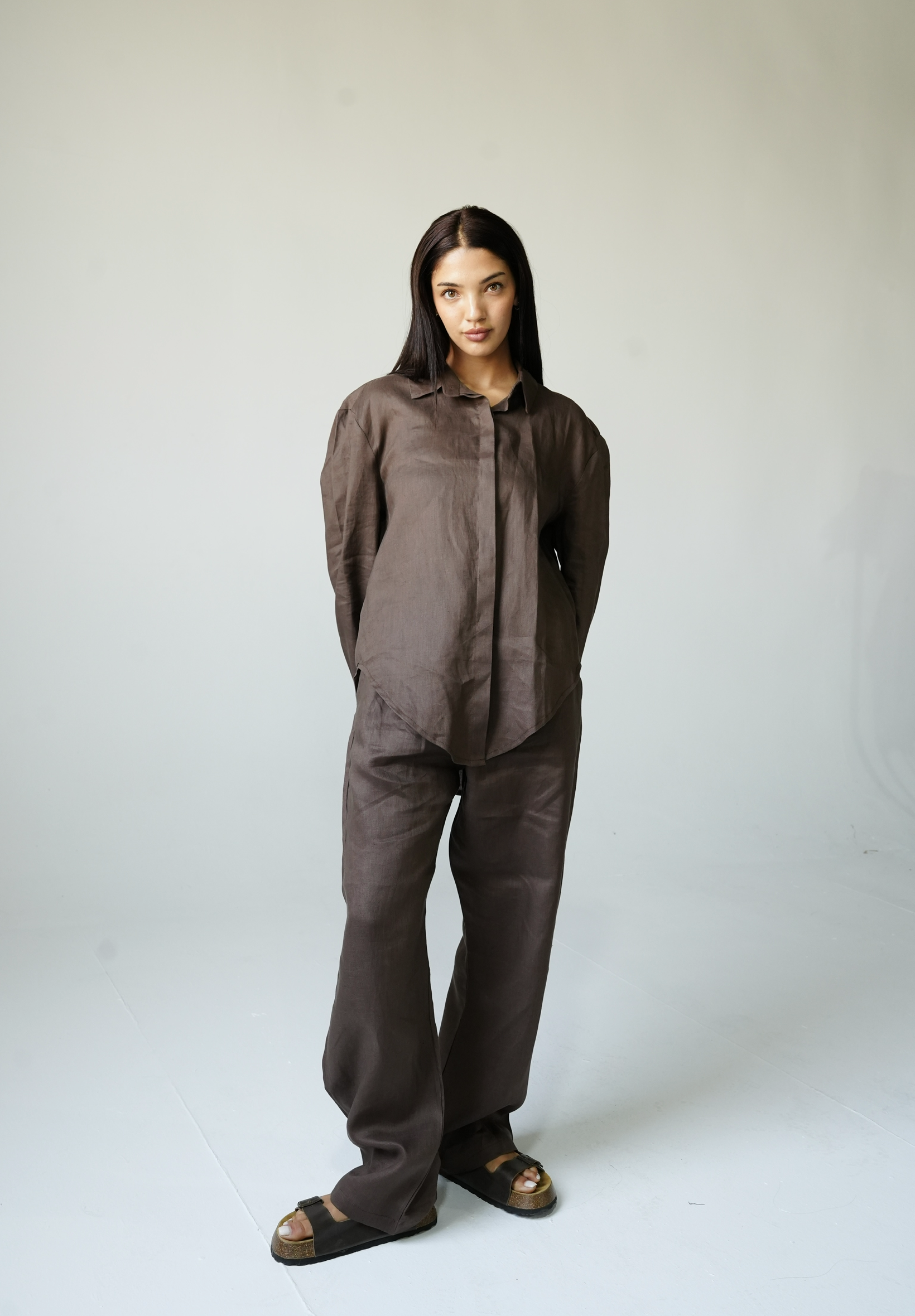 Linen set in Brown