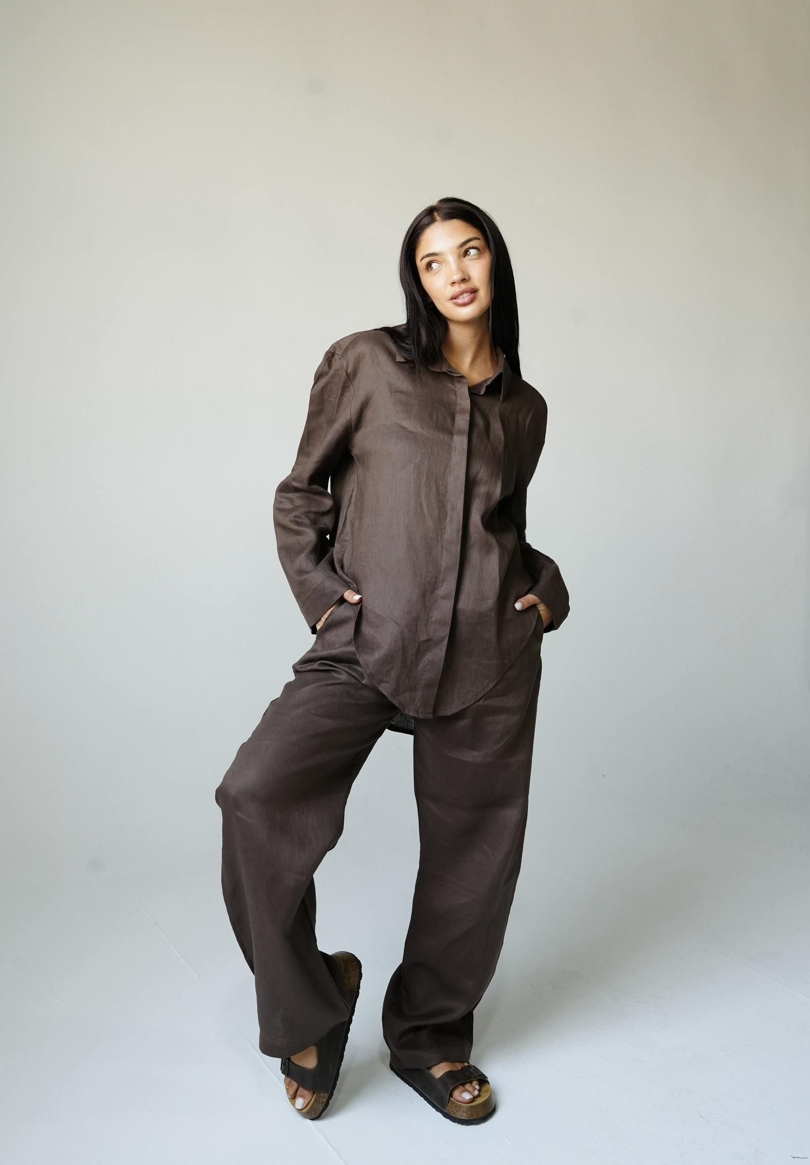 Linen set in Brown
