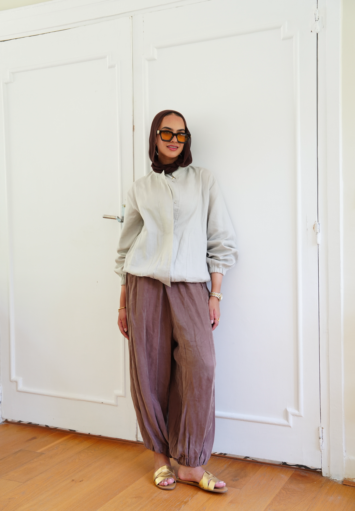 The volmont linen jacket in Beige (elastic waist)