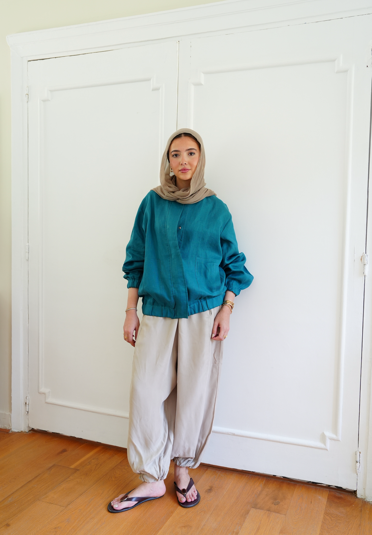 The volmont linen jacket in Teal (elastic waist)